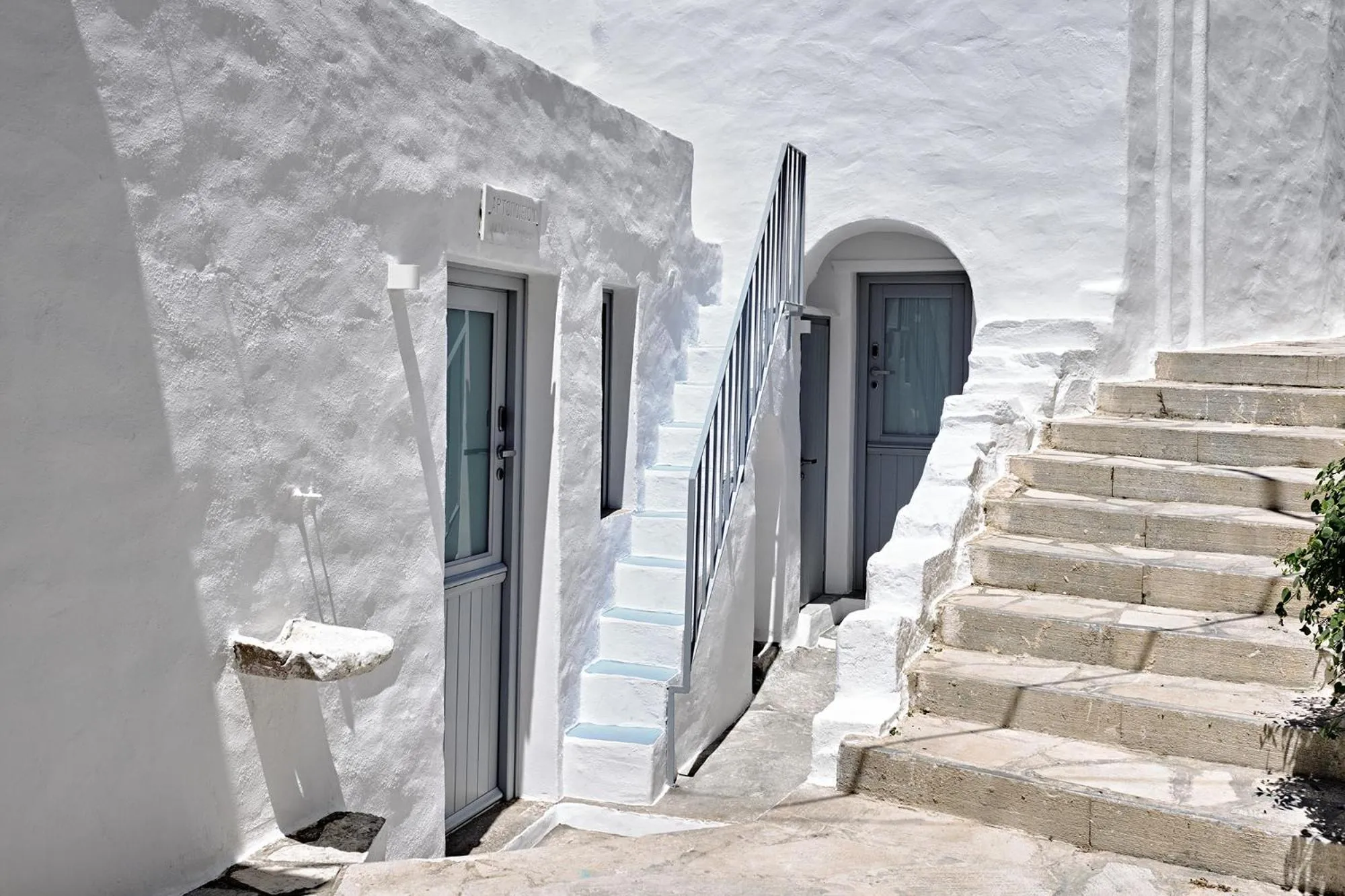 Property building in Living Theros Luxury Suites