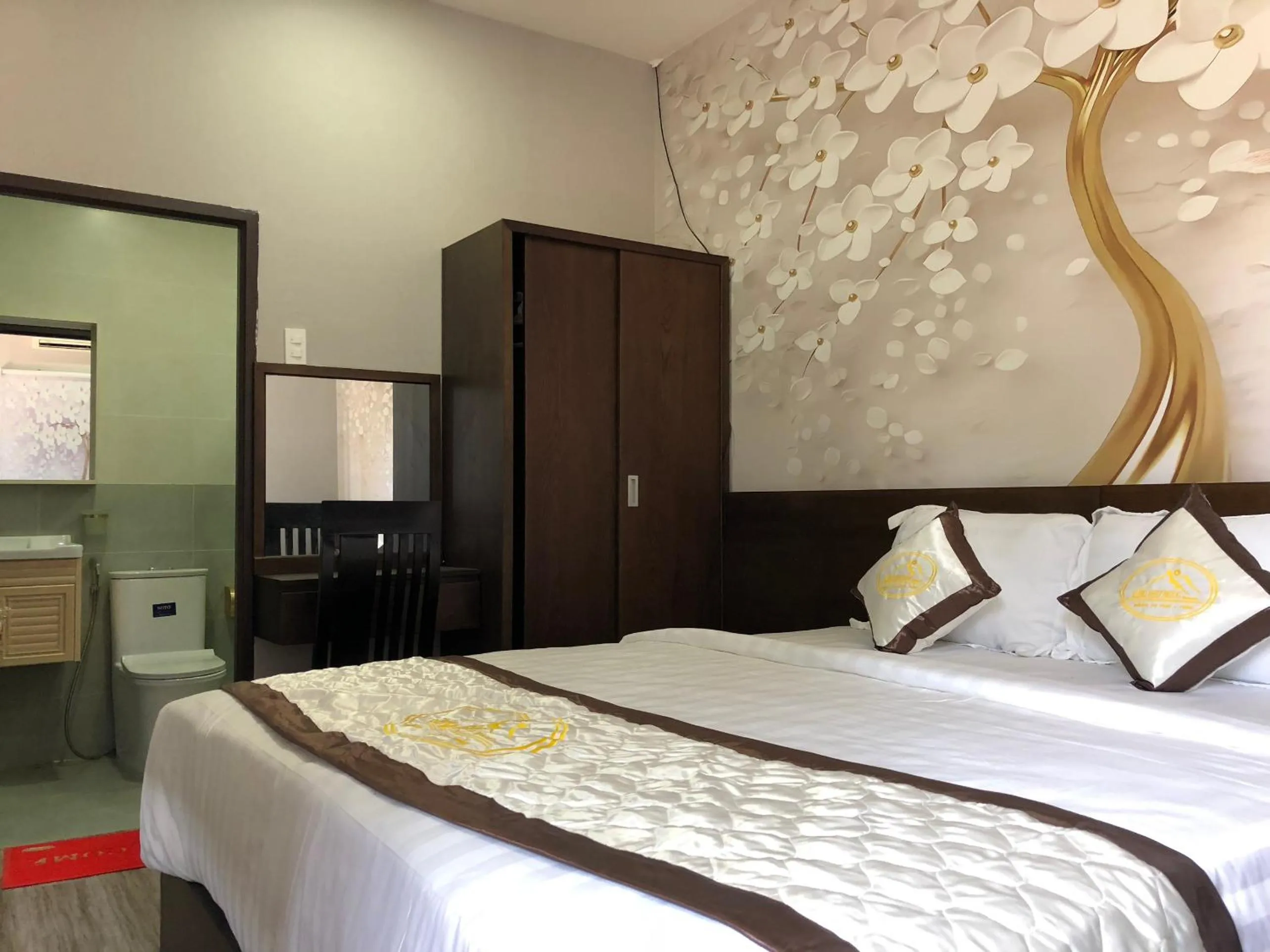 Bed in Sang Như Ngọc Resort