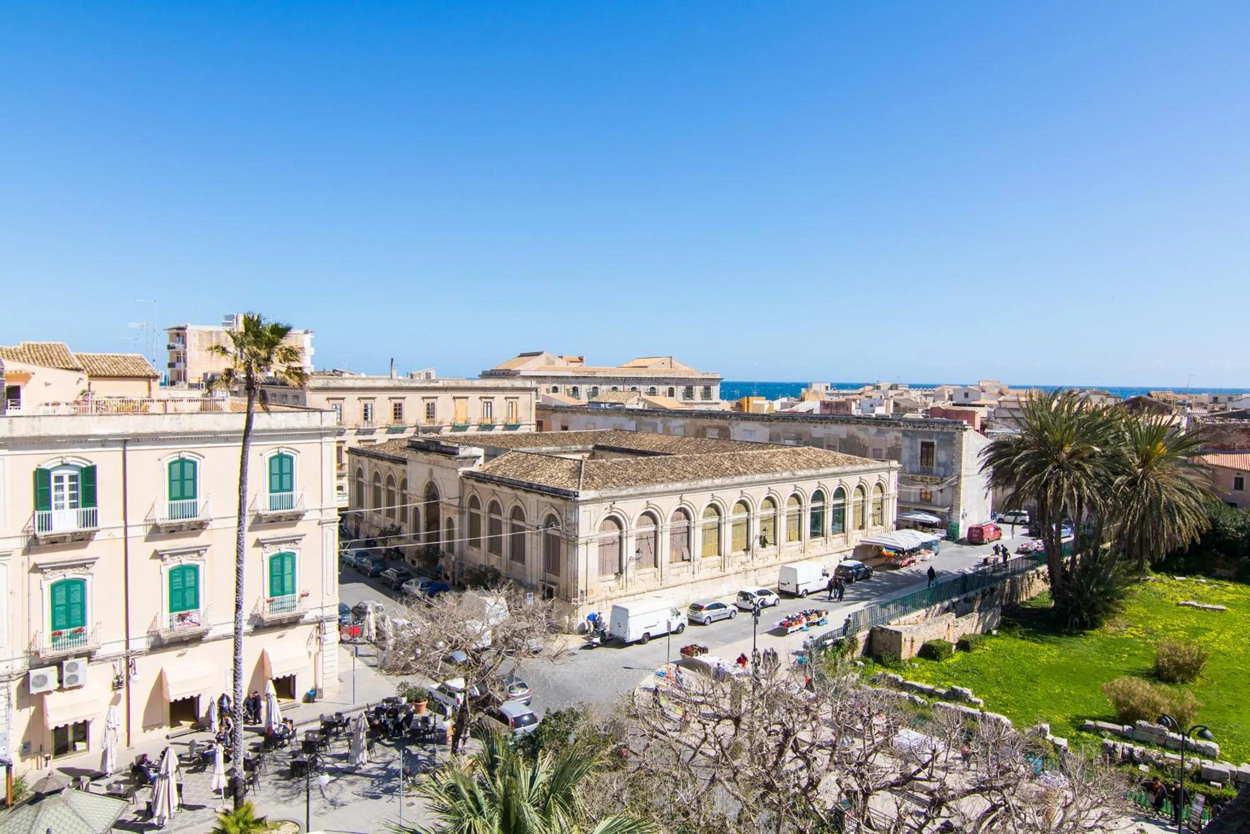 Property building in Apollo B&B