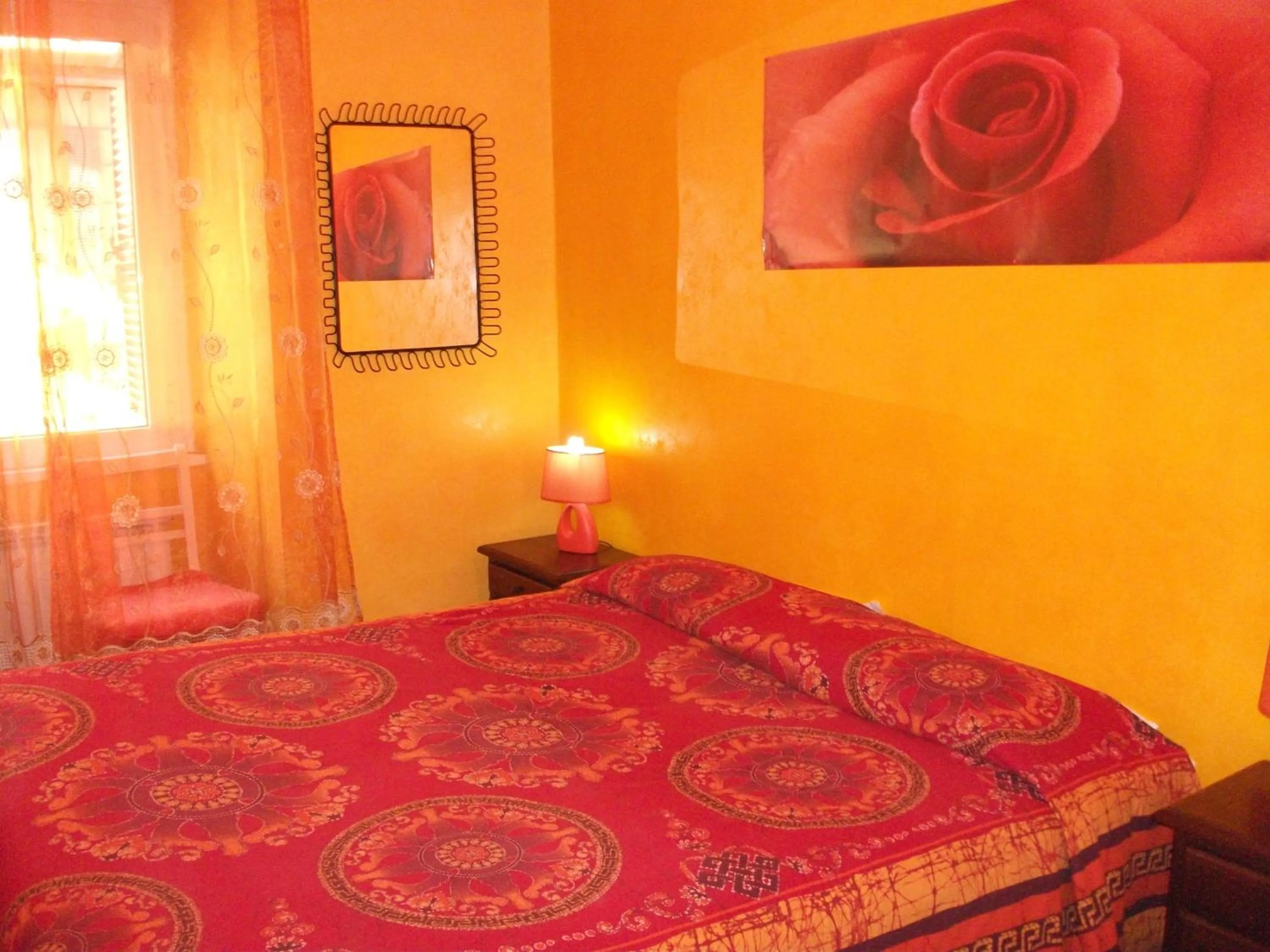 Bedroom, Bed in Max House