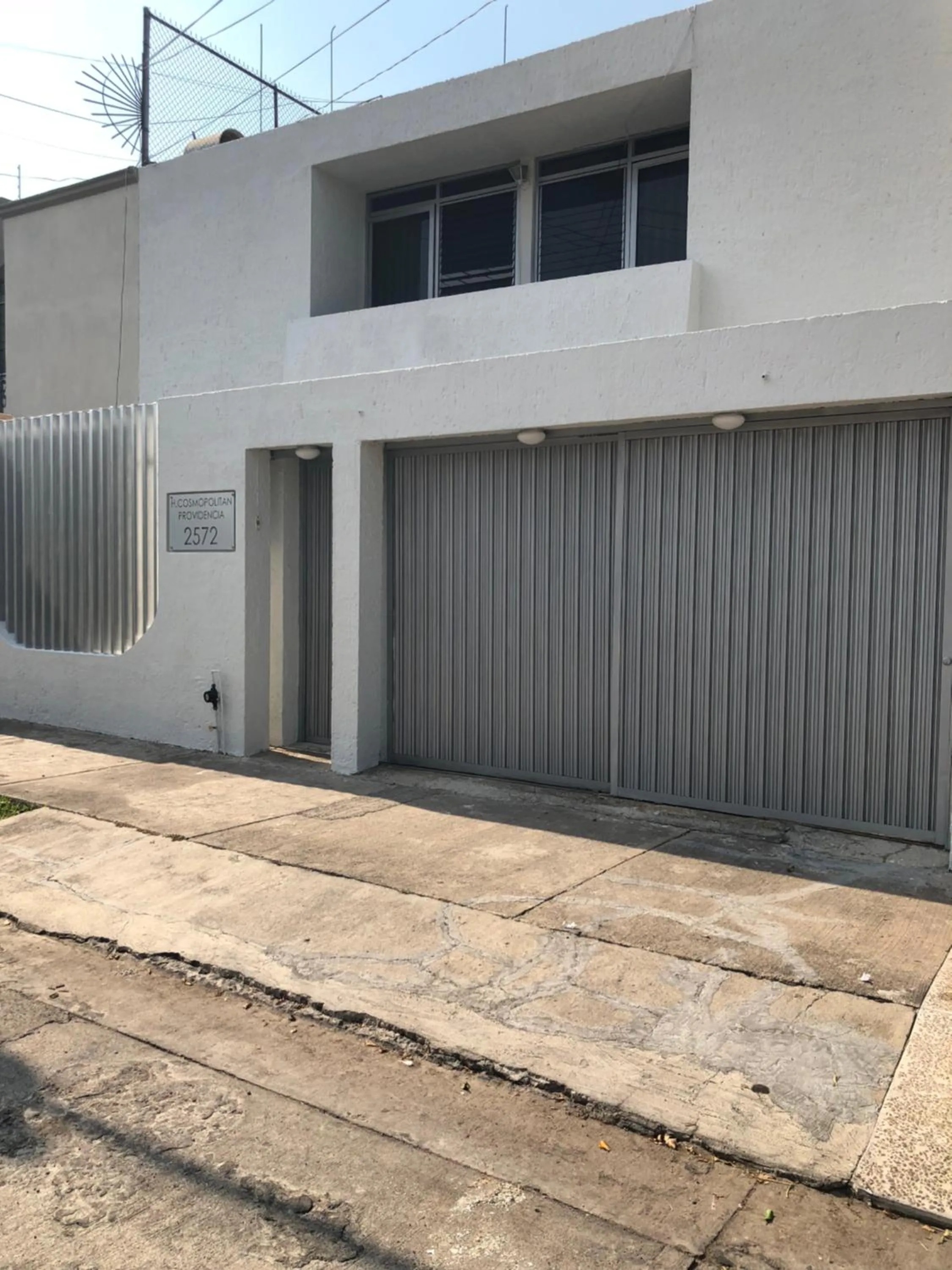 Hostal Guadalajara Cosmopolitan Providencia