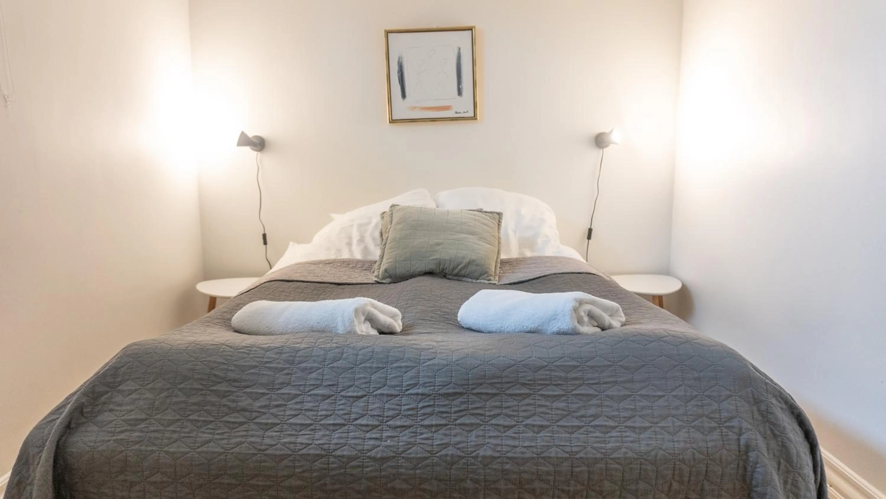 Bedroom in Hilmors Overnatning