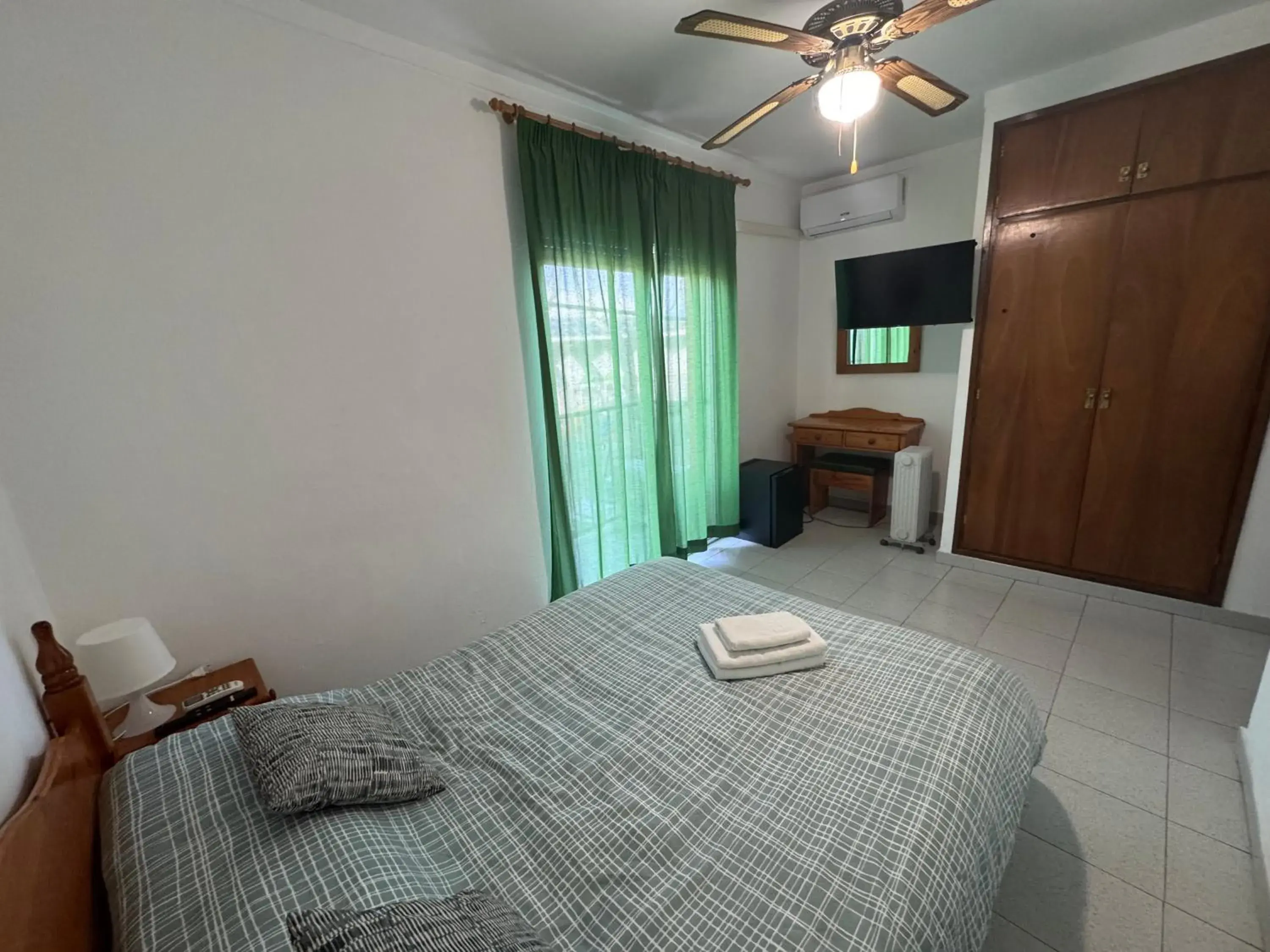 Double or Twin Room in Hotel El Pescador Double or Twin Room in Hotel El Pescador