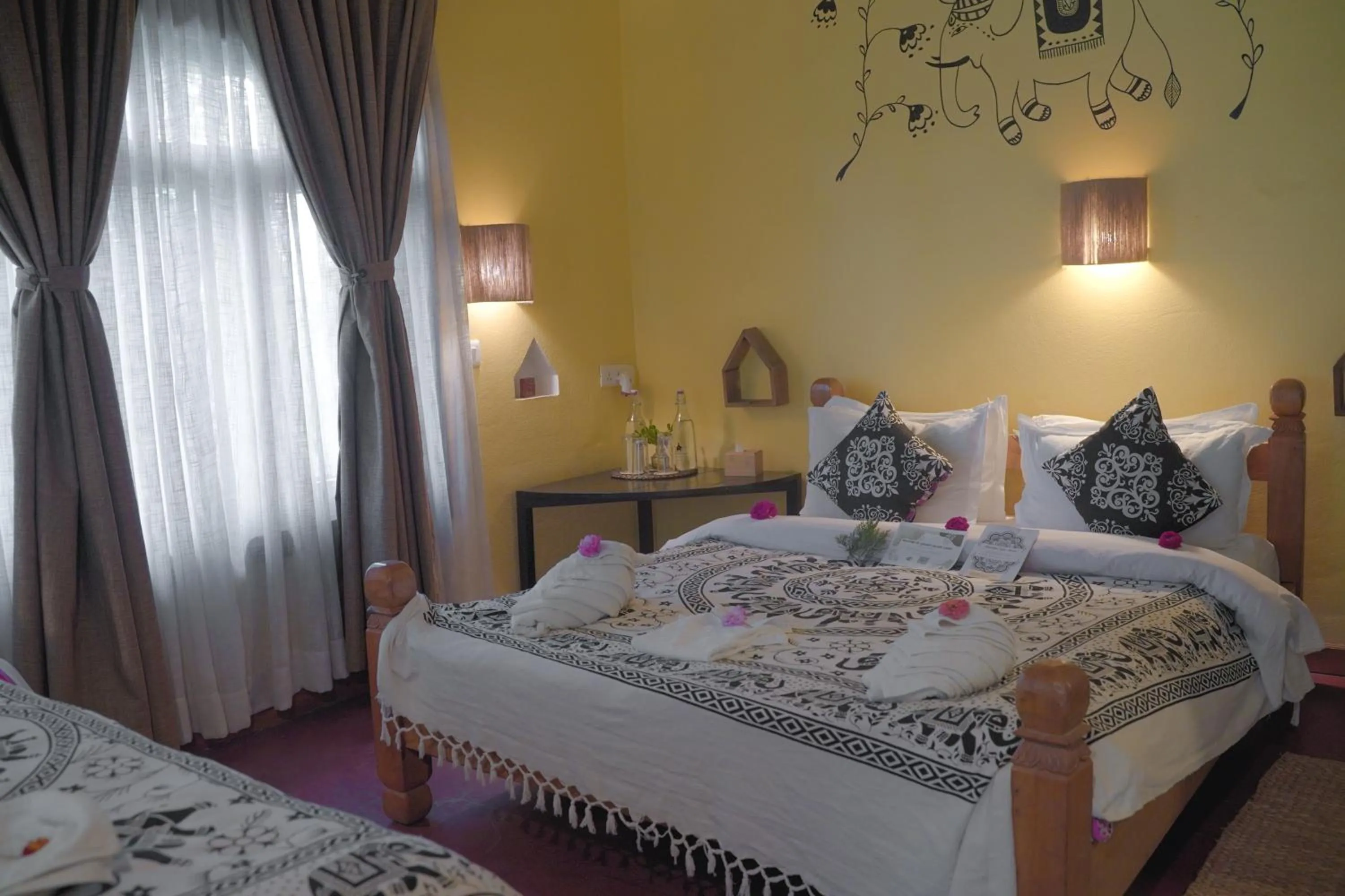 Bed in Sapana Village Lodge