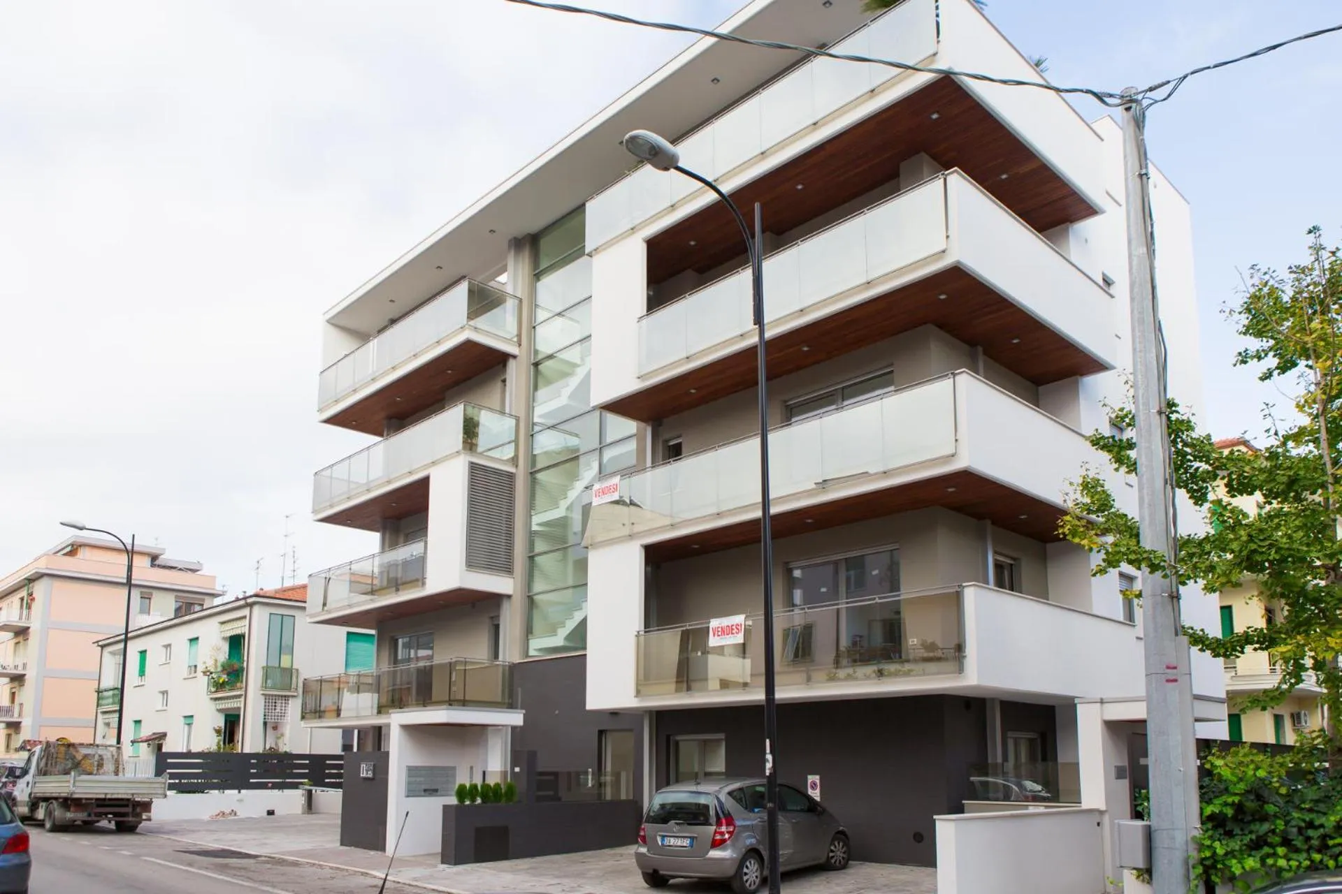 Property building in Le mie città