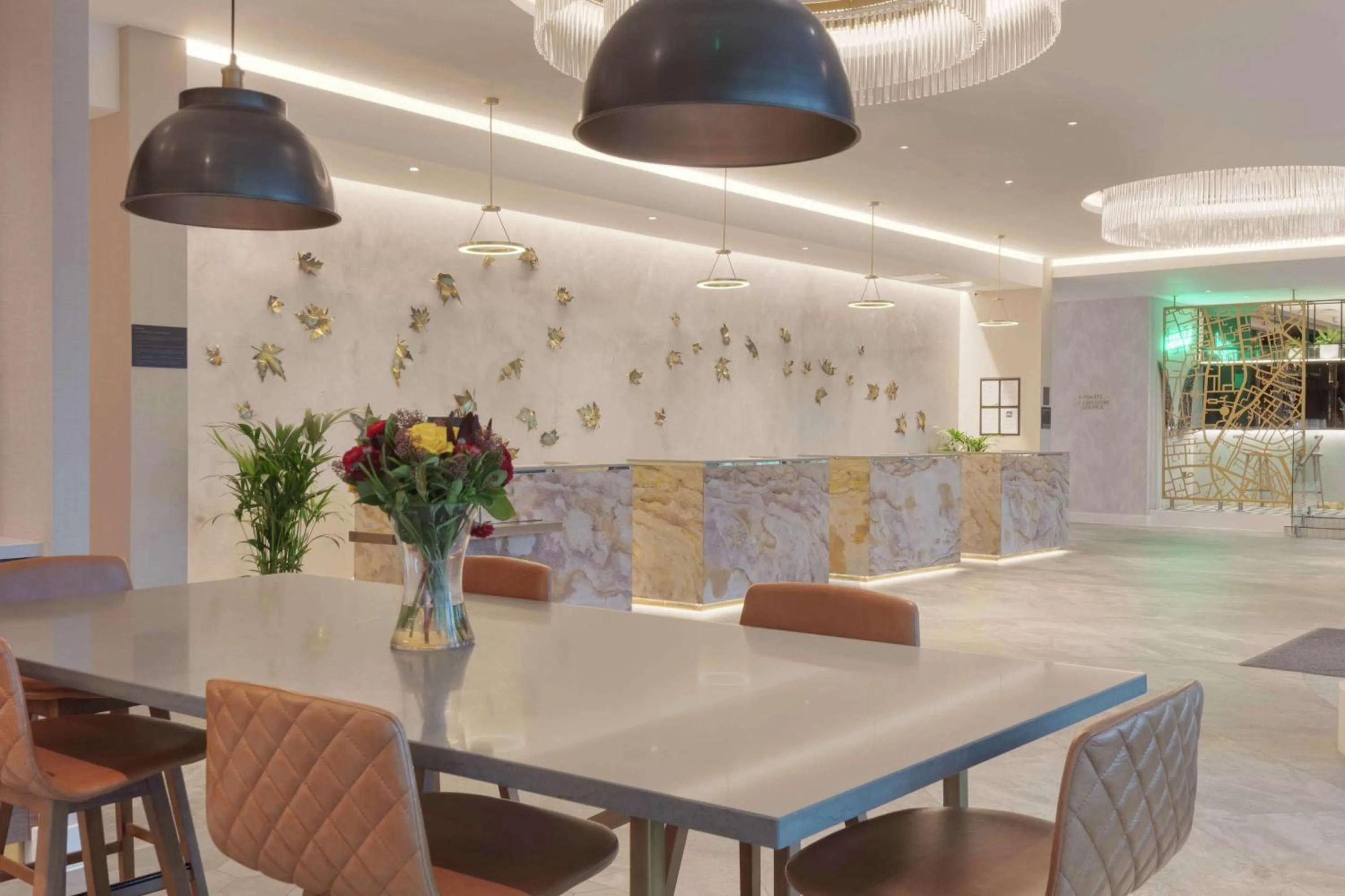 Lobby or reception in Hilton London Angel Islington