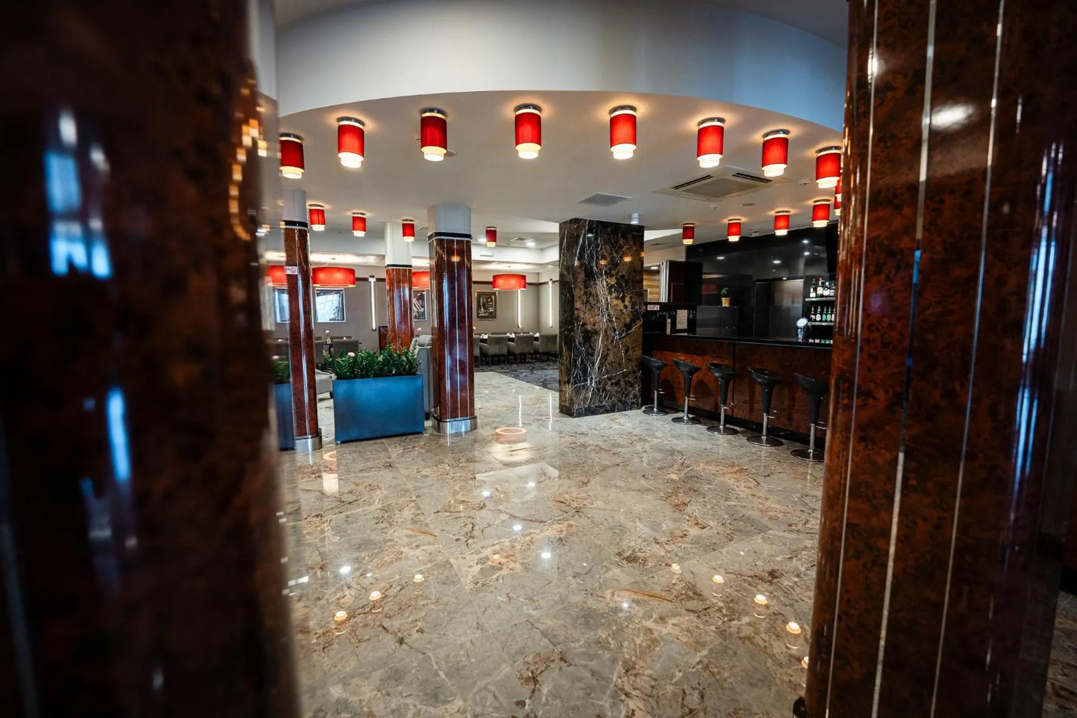 Restaurant/places to eat in Hotel Panorama