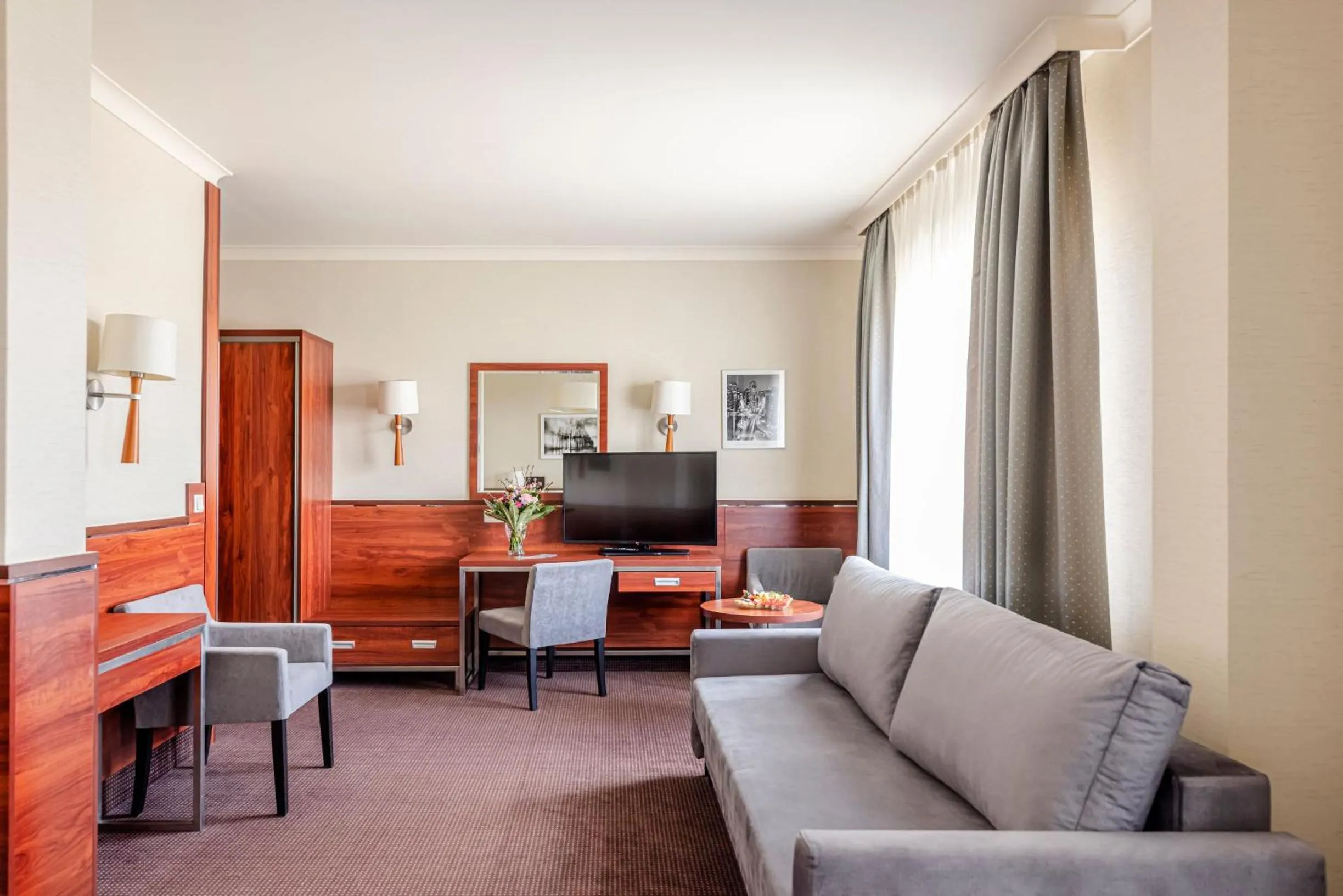 TV and multimedia in Hotel Panorama