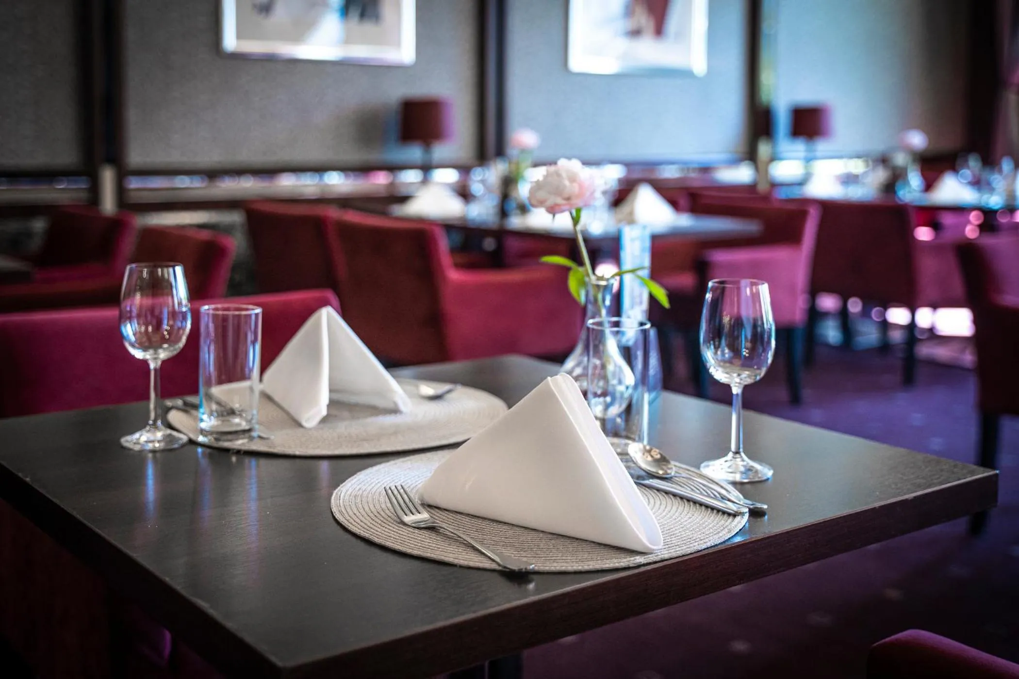 Restaurant/places to eat in Hotel Panorama