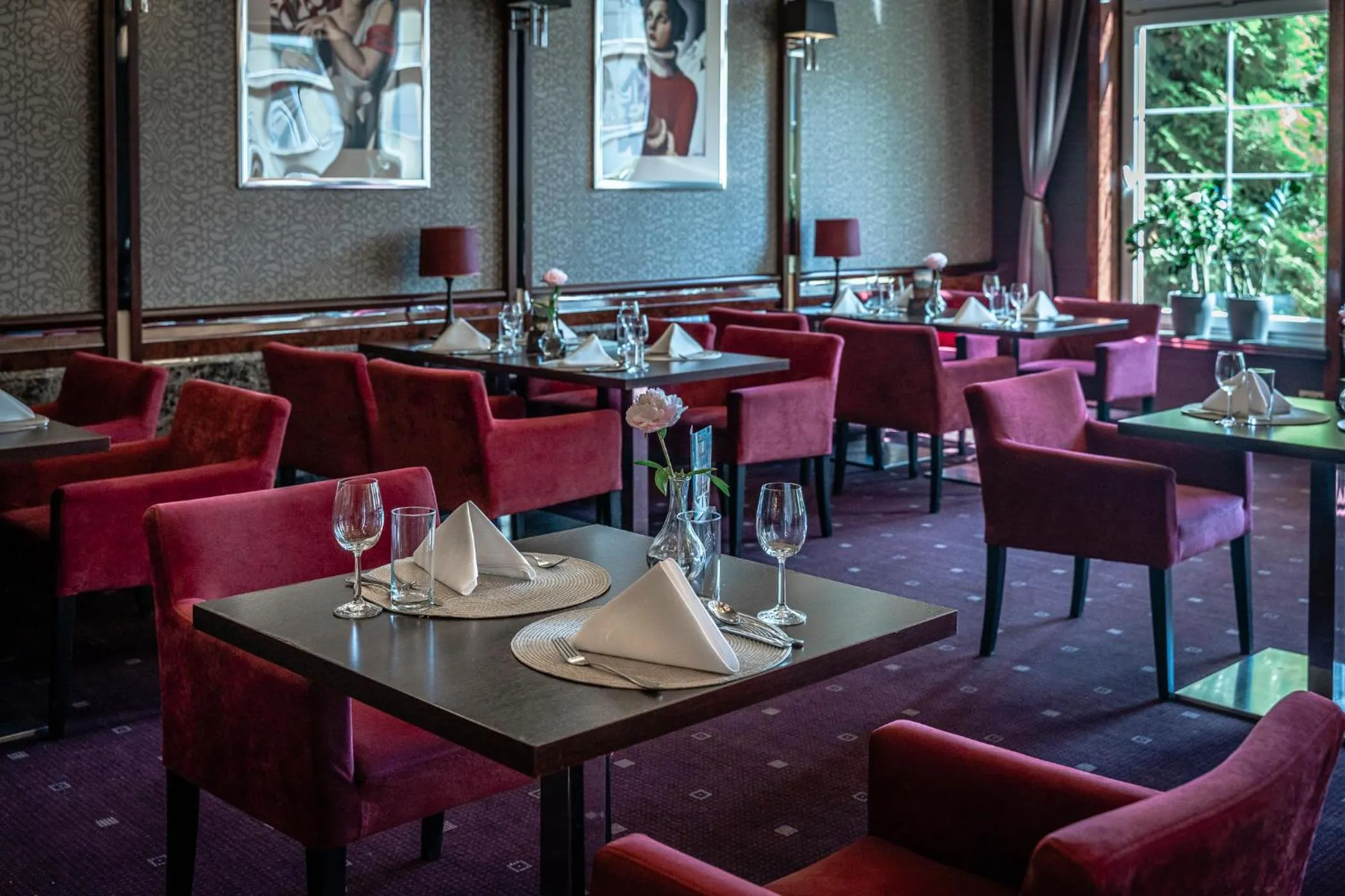 Restaurant/places to eat in Hotel Panorama