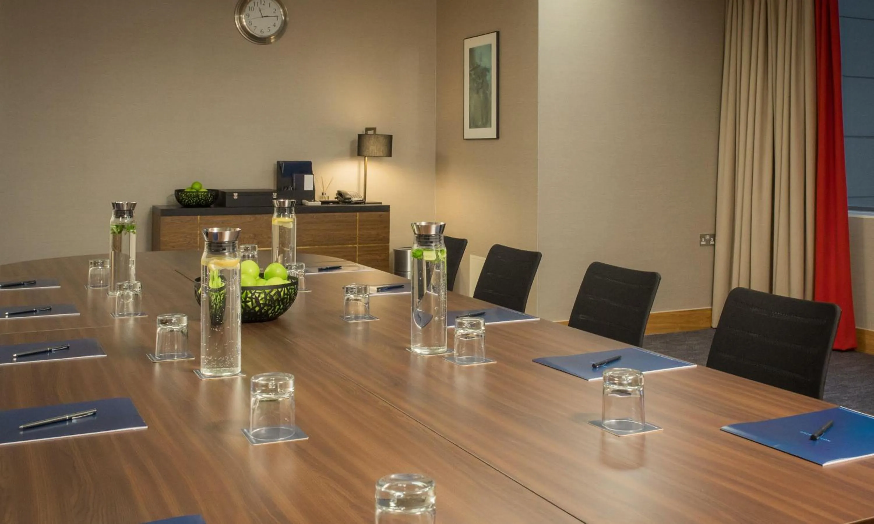 Meeting/conference room in Hilton London Canary Wharf