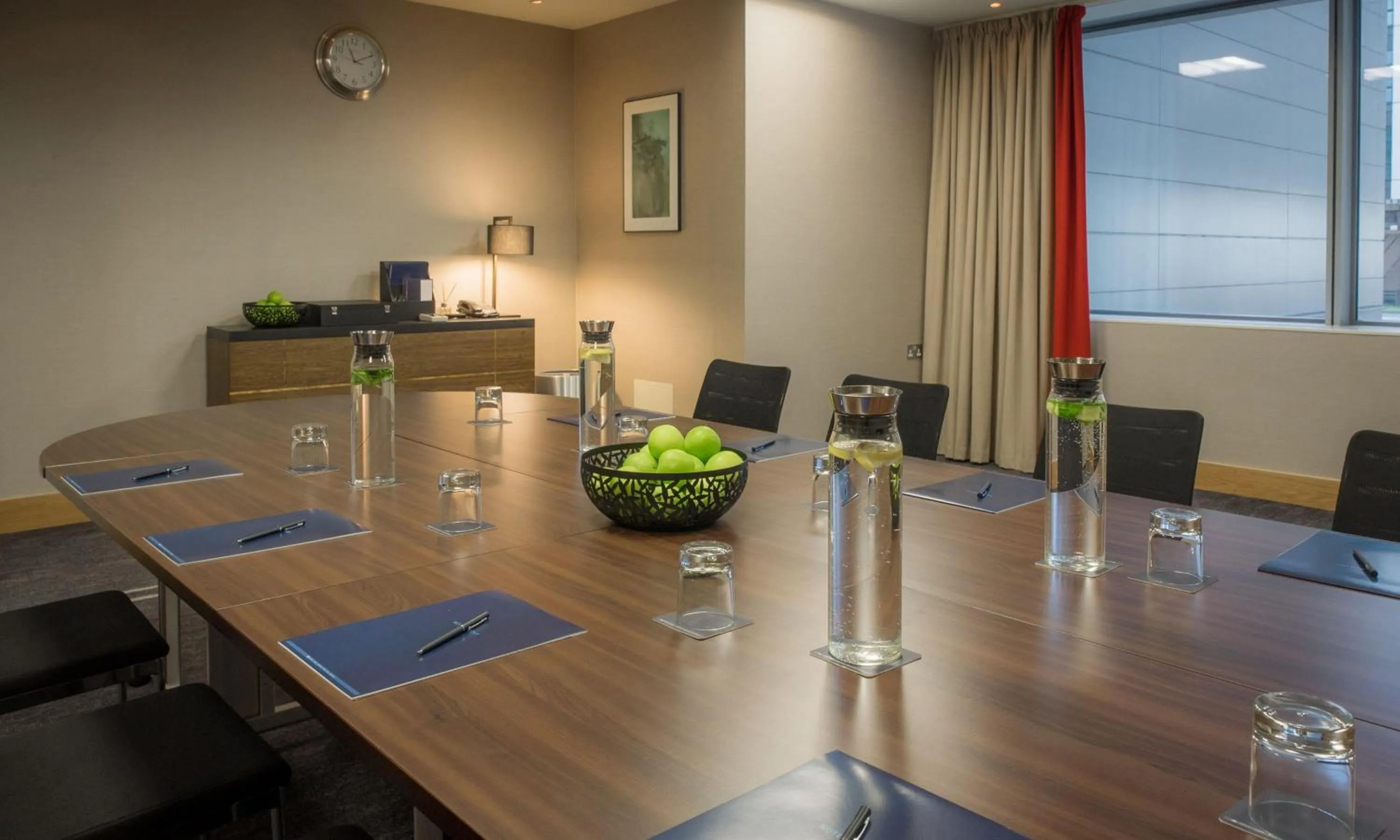 Meeting/conference room in Hilton London Canary Wharf