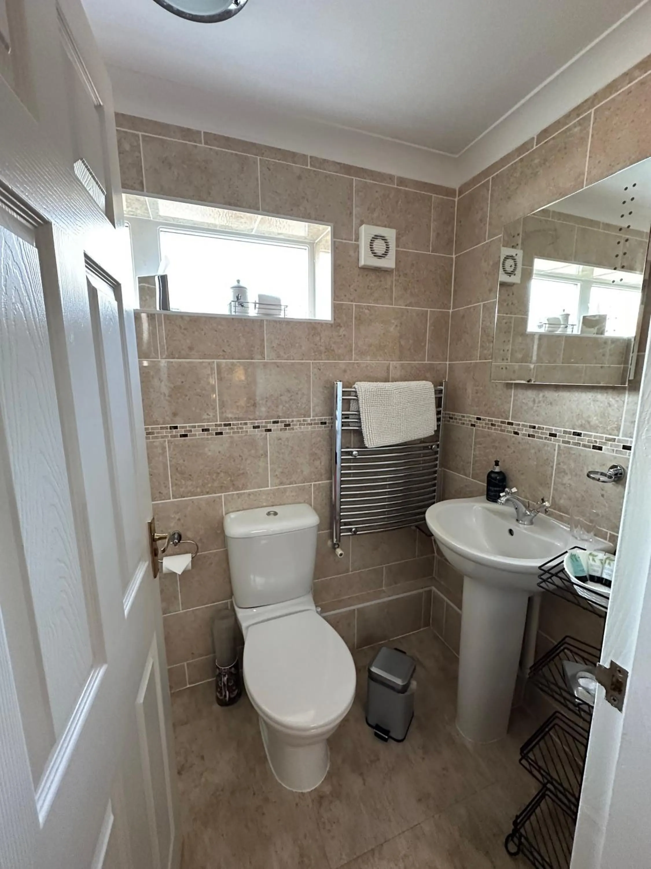 Bathroom in Chester House Guest House