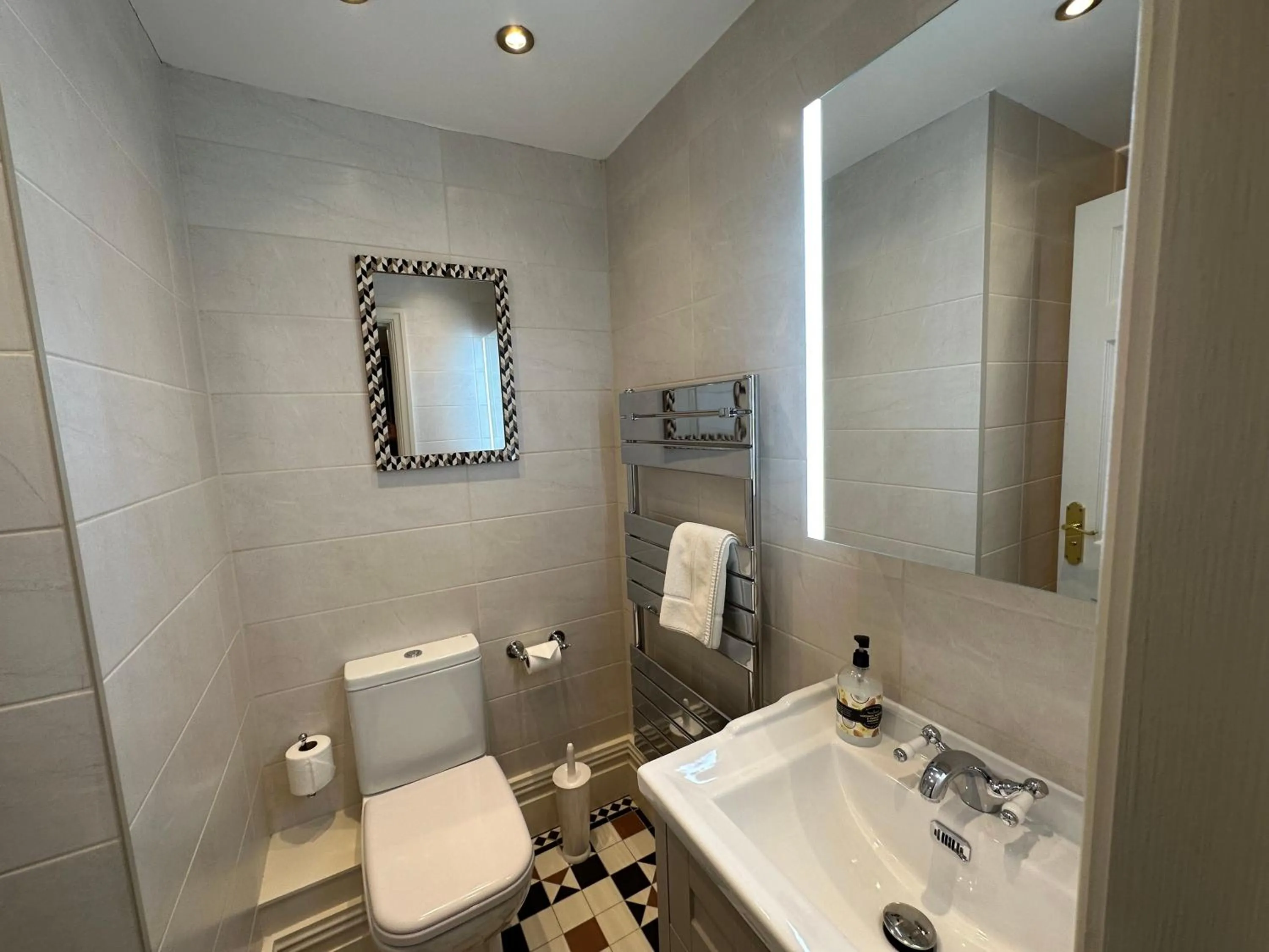 Bathroom in Chester House Guest House