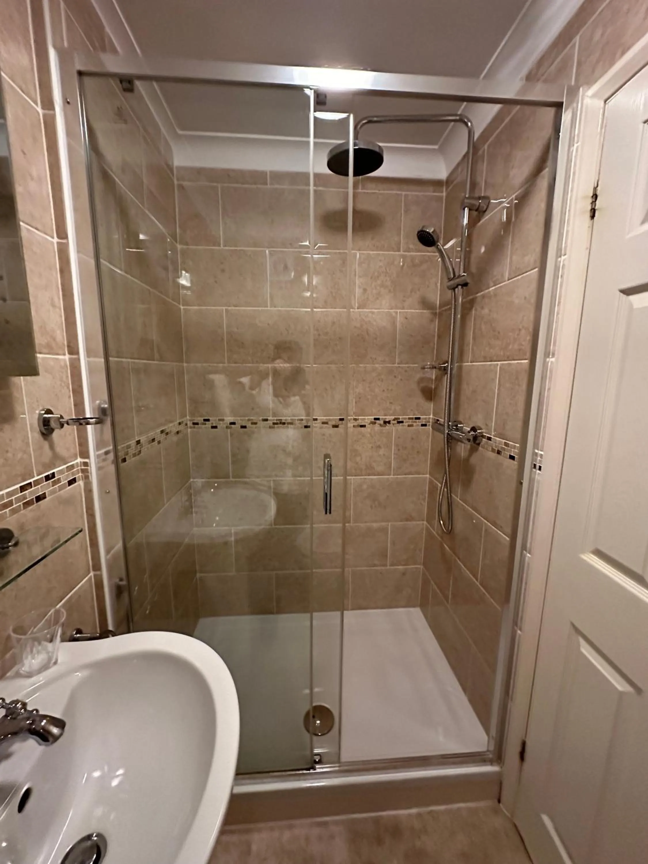 Bathroom in Chester House Guest House