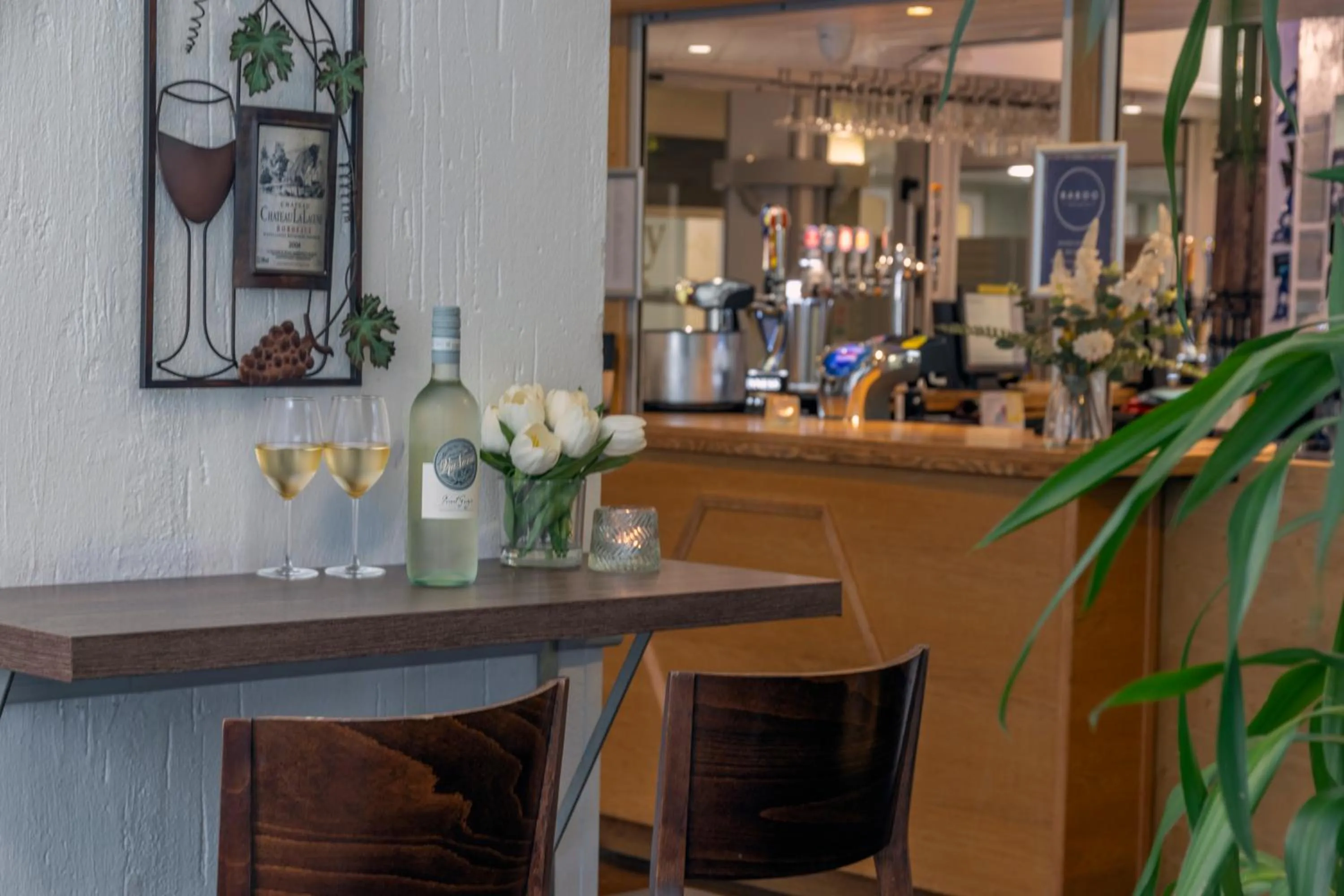 Lounge or bar in Best Western Weymouth Hotel Rembrandt