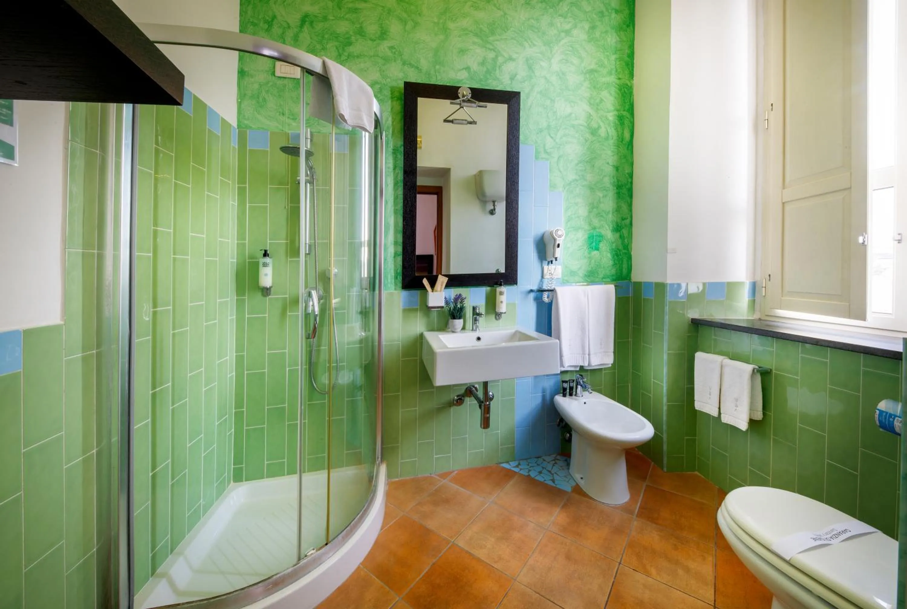 Shower in Relais Villa Buonanno