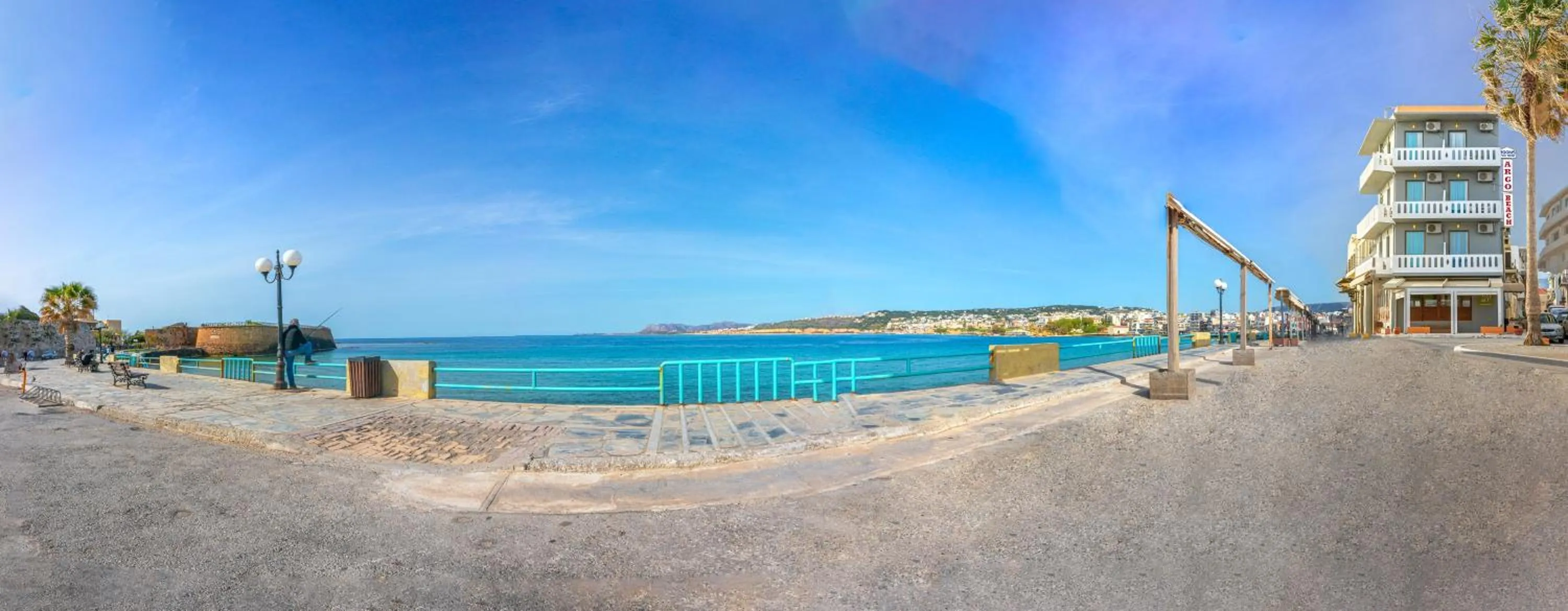 Property building in Kumba At Koum Kapi