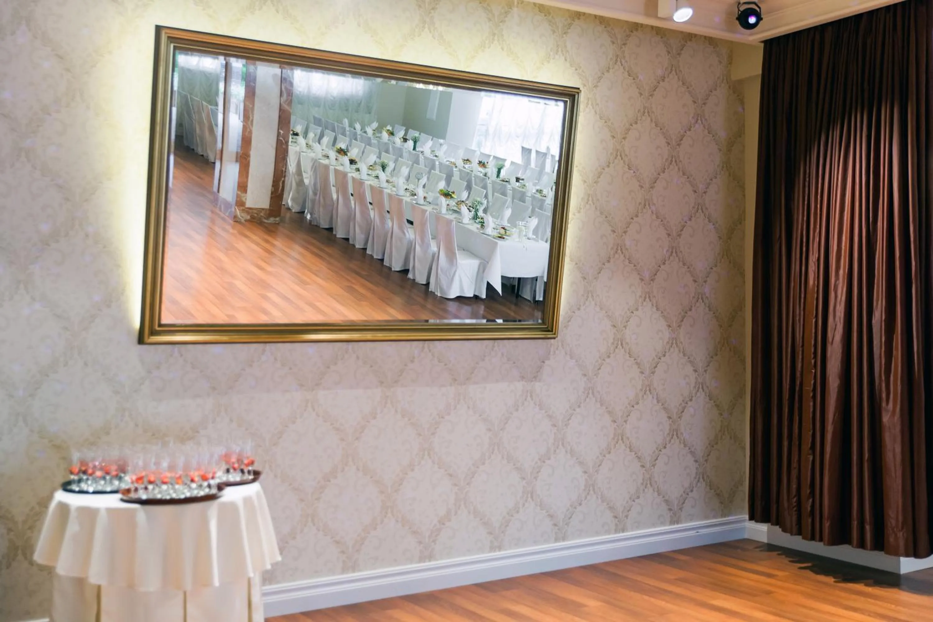 Decorative detail in Hotel Panorama