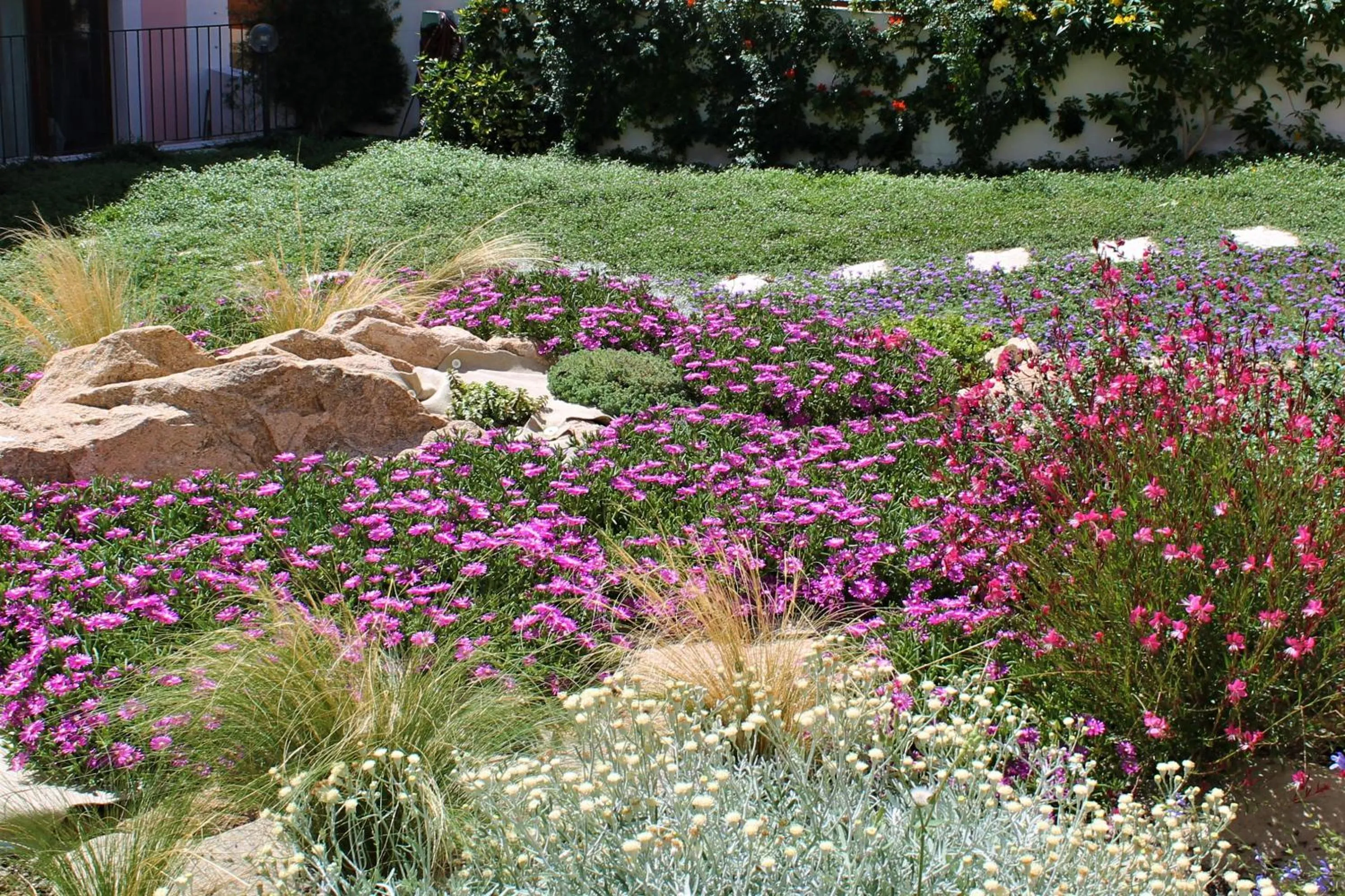 Garden in AHR Leonis Residence La Maddalena
