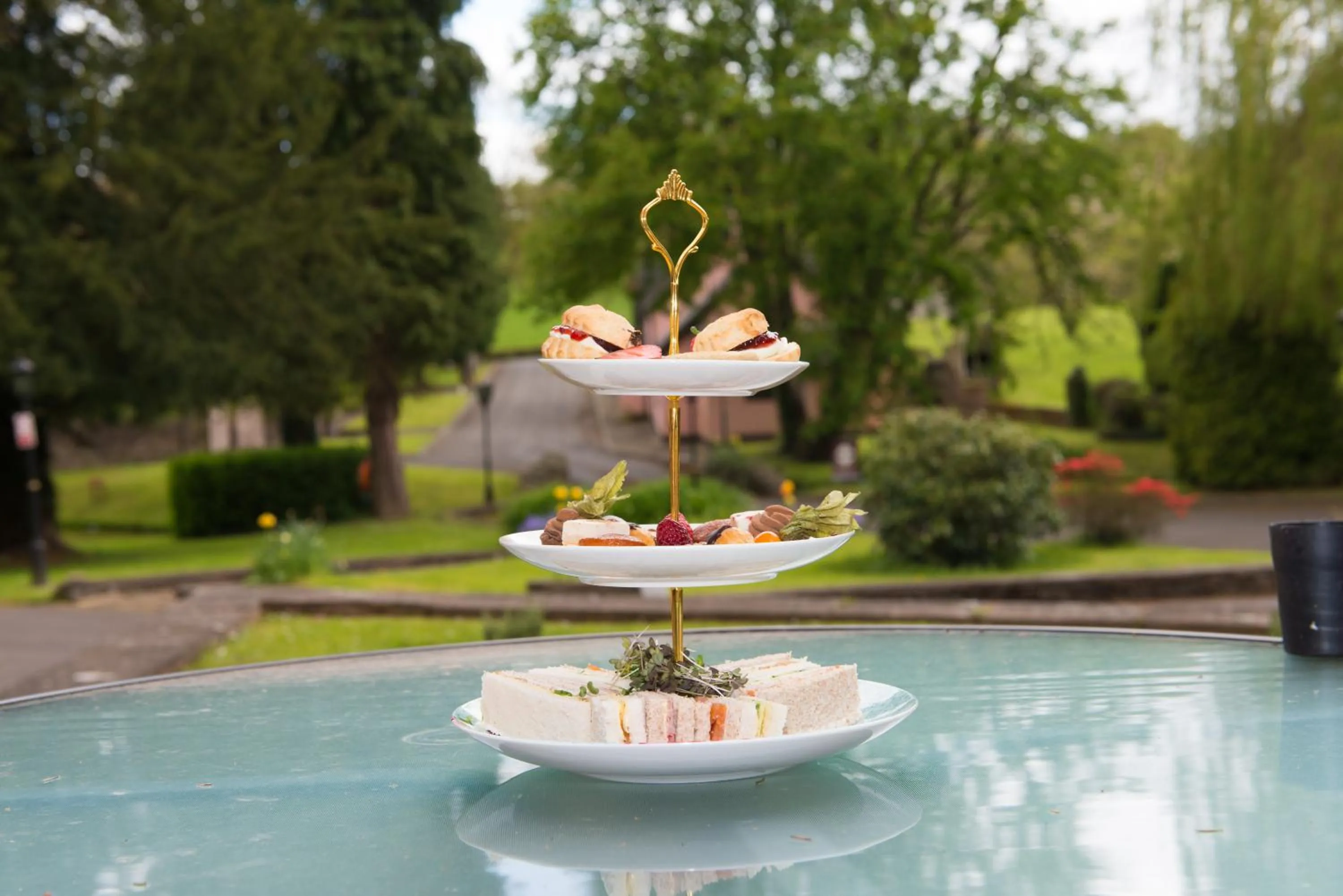 Food in Cwrt Bleddyn Hotel & Spa