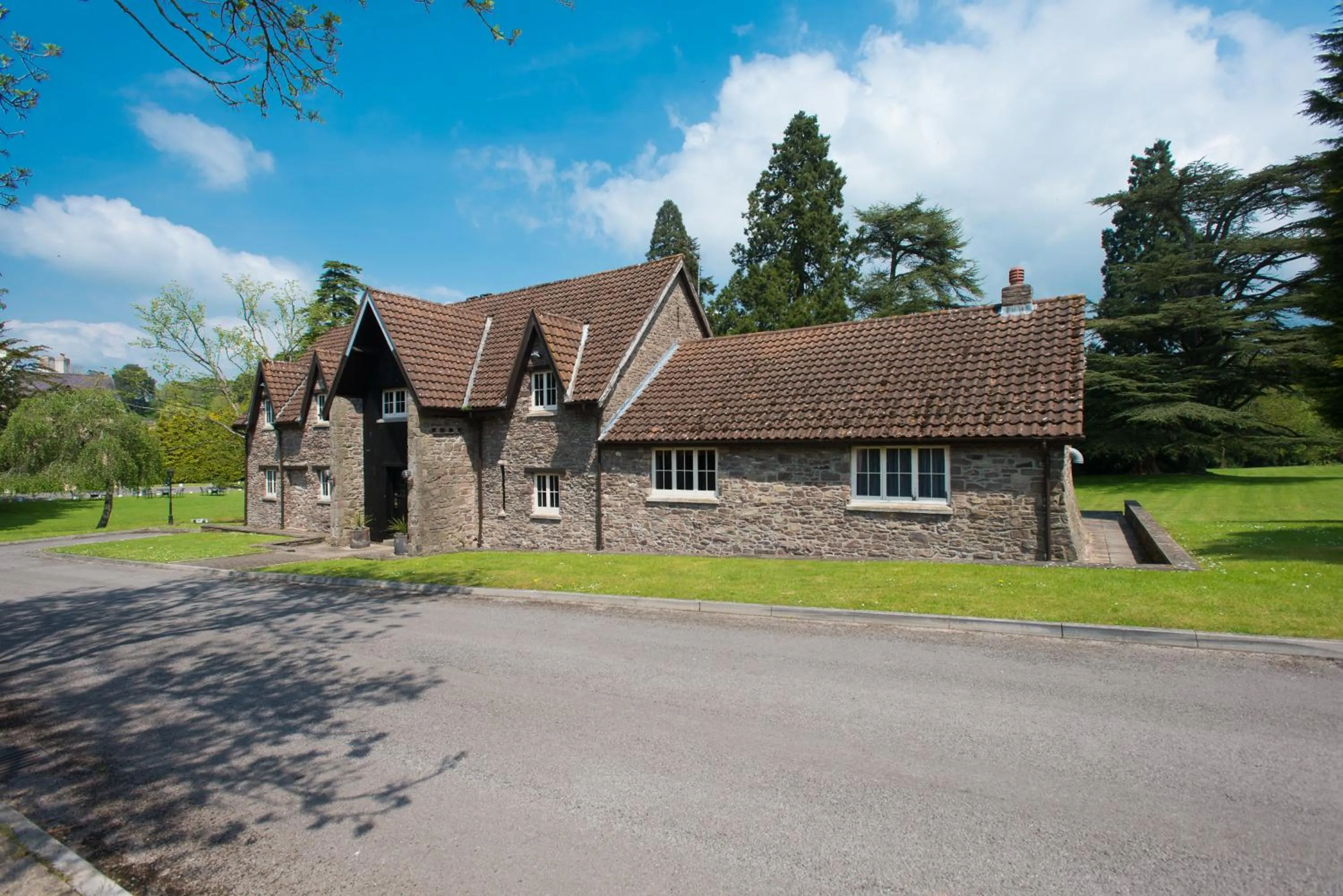 Facade/entrance in Cwrt Bleddyn Hotel & Spa