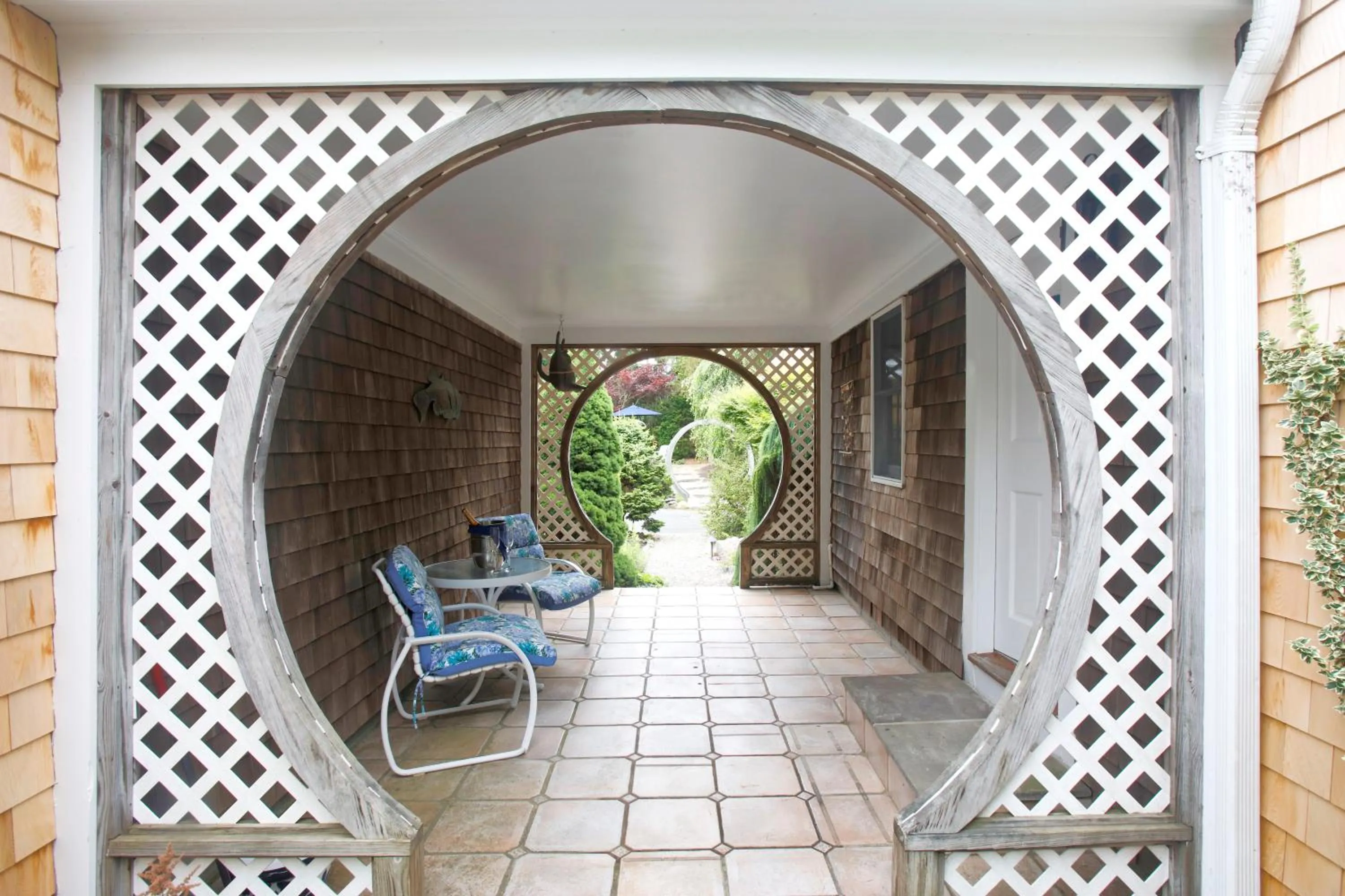 Seating area in Pleasant Bay Village Resort