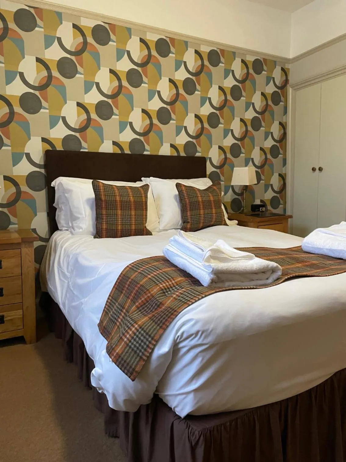 Bed in The Kings Head Hotel