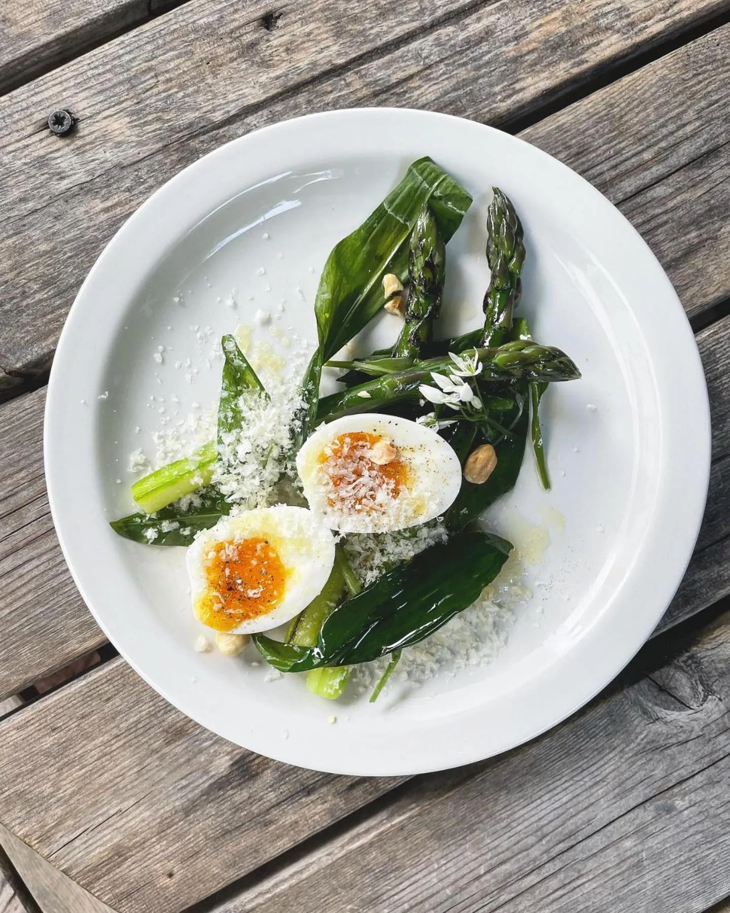 Restaurant/places to eat in The Kings Head Hotel