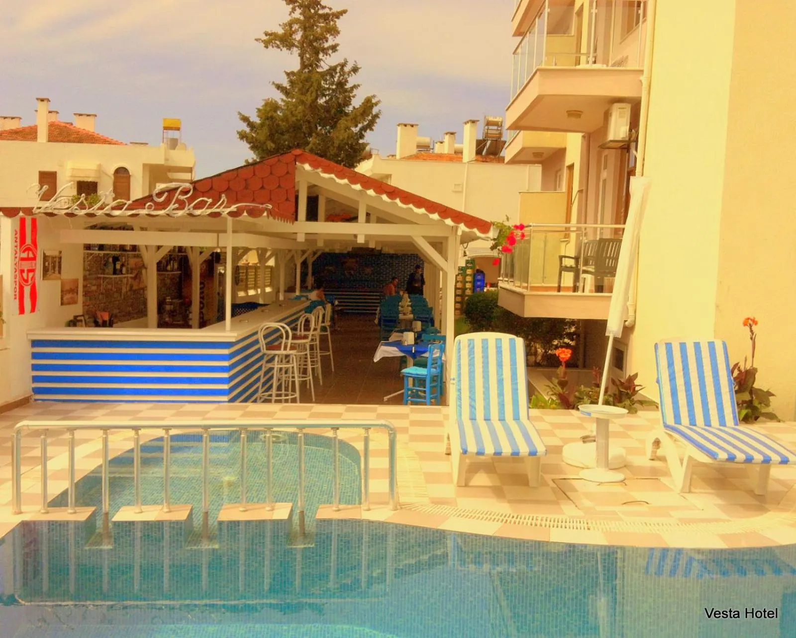 Swimming pool in Vesta Hotel