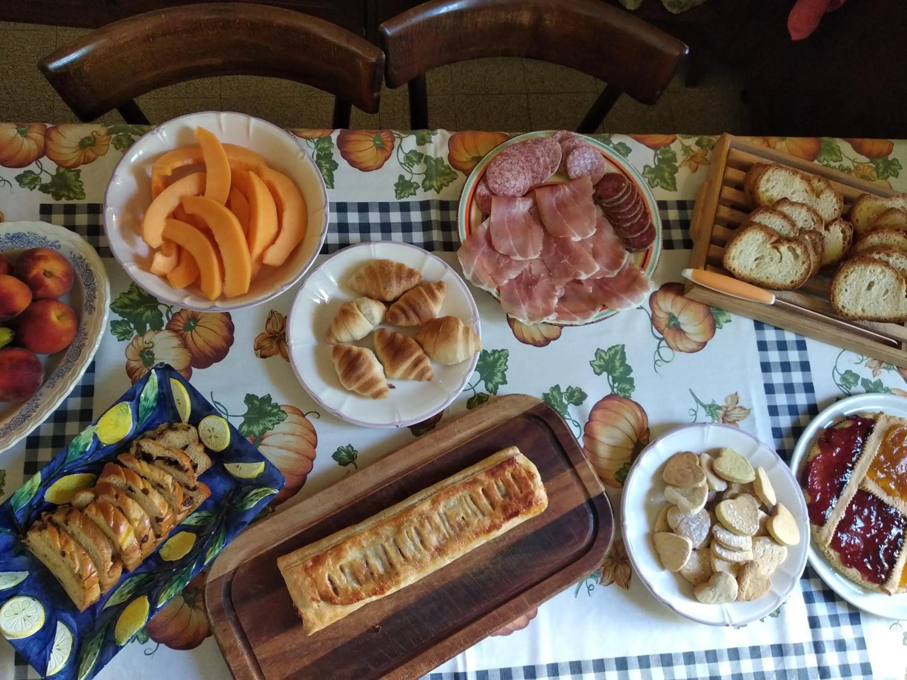 Breakfast in B&B Palazzo Mestichelli Boutique Palace