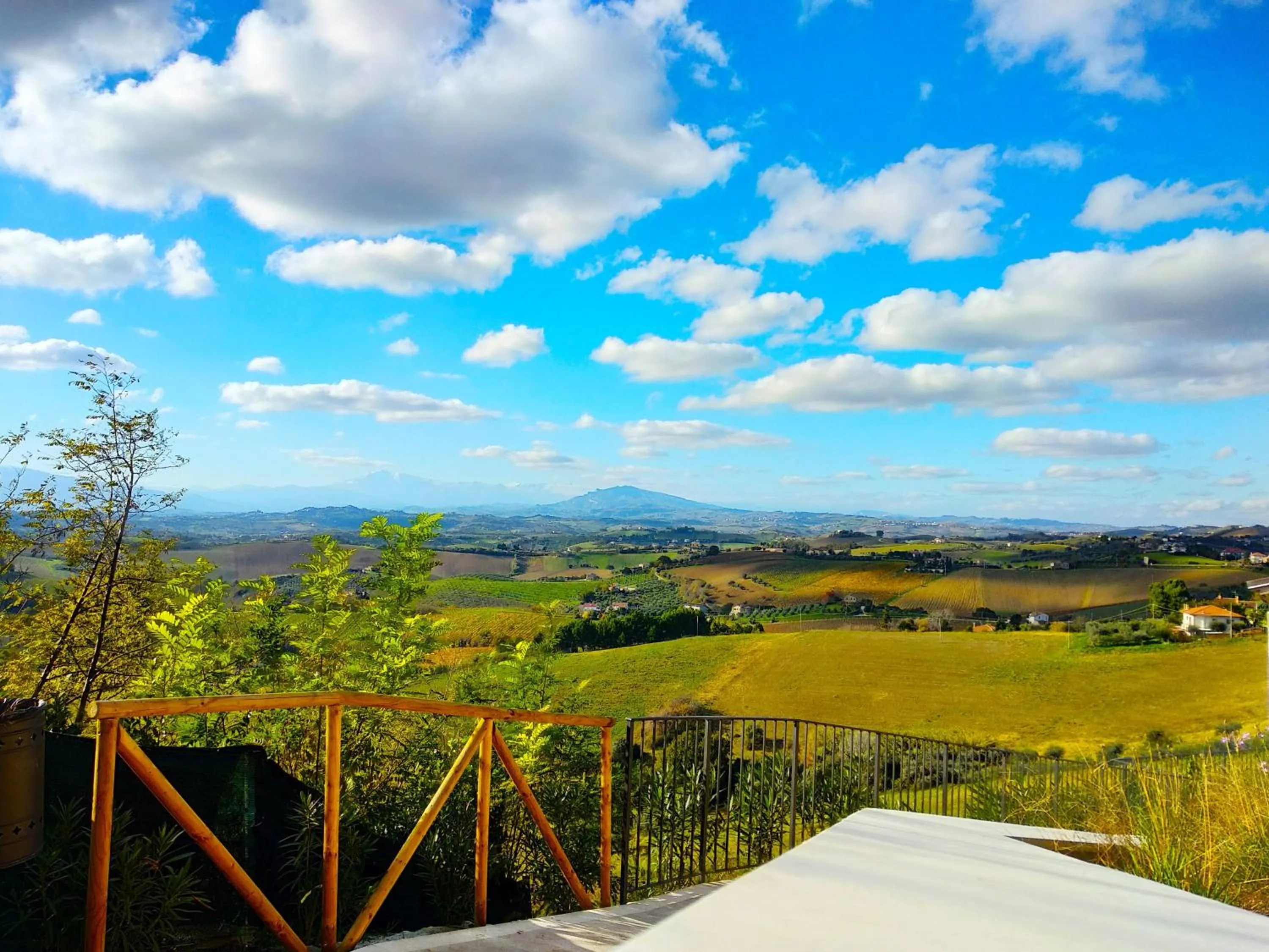 Mountain view in B&B Palazzo Mestichelli Boutique Palace