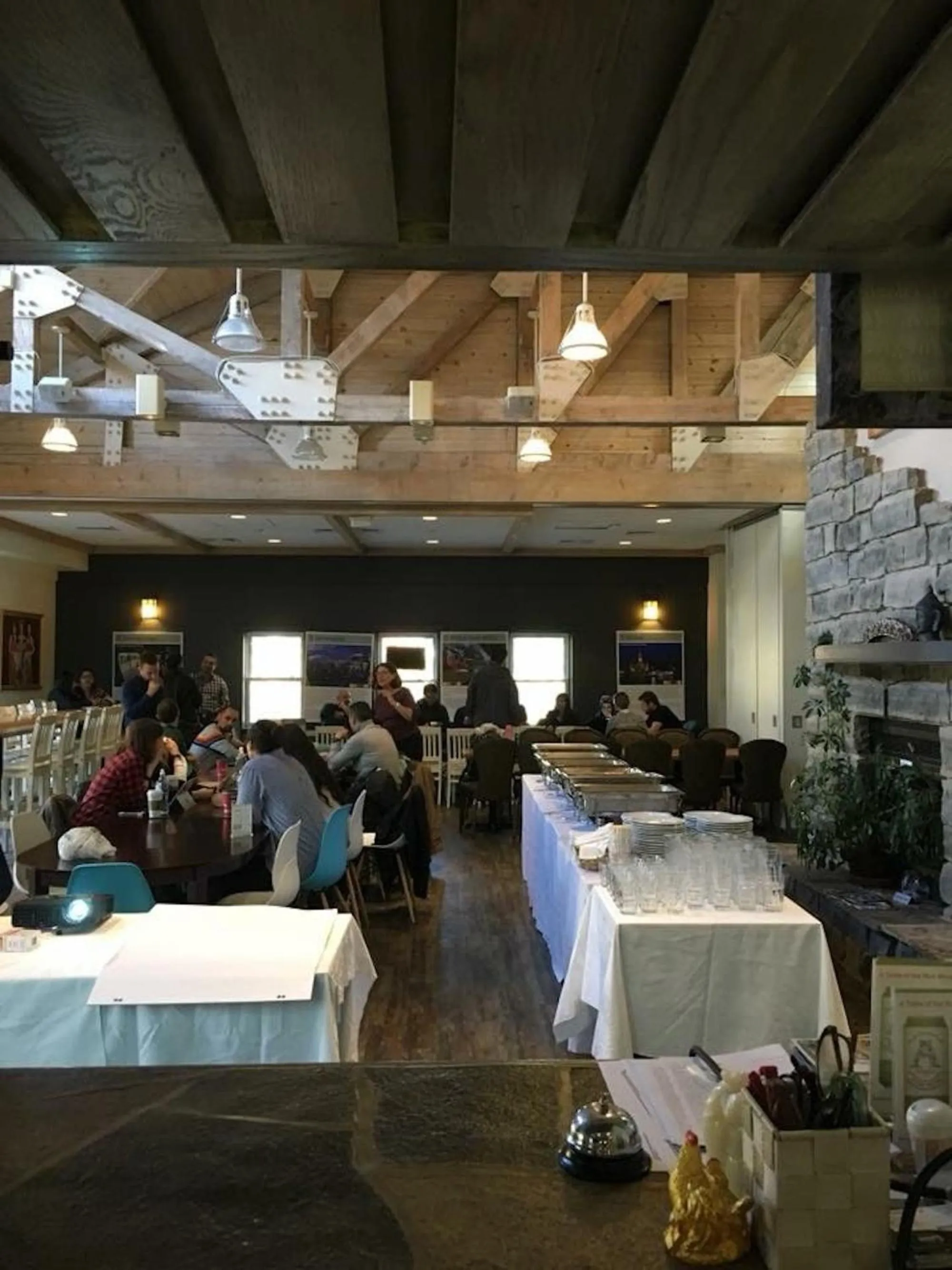 Restaurant/places to eat in Rustic Mountainside Chalet