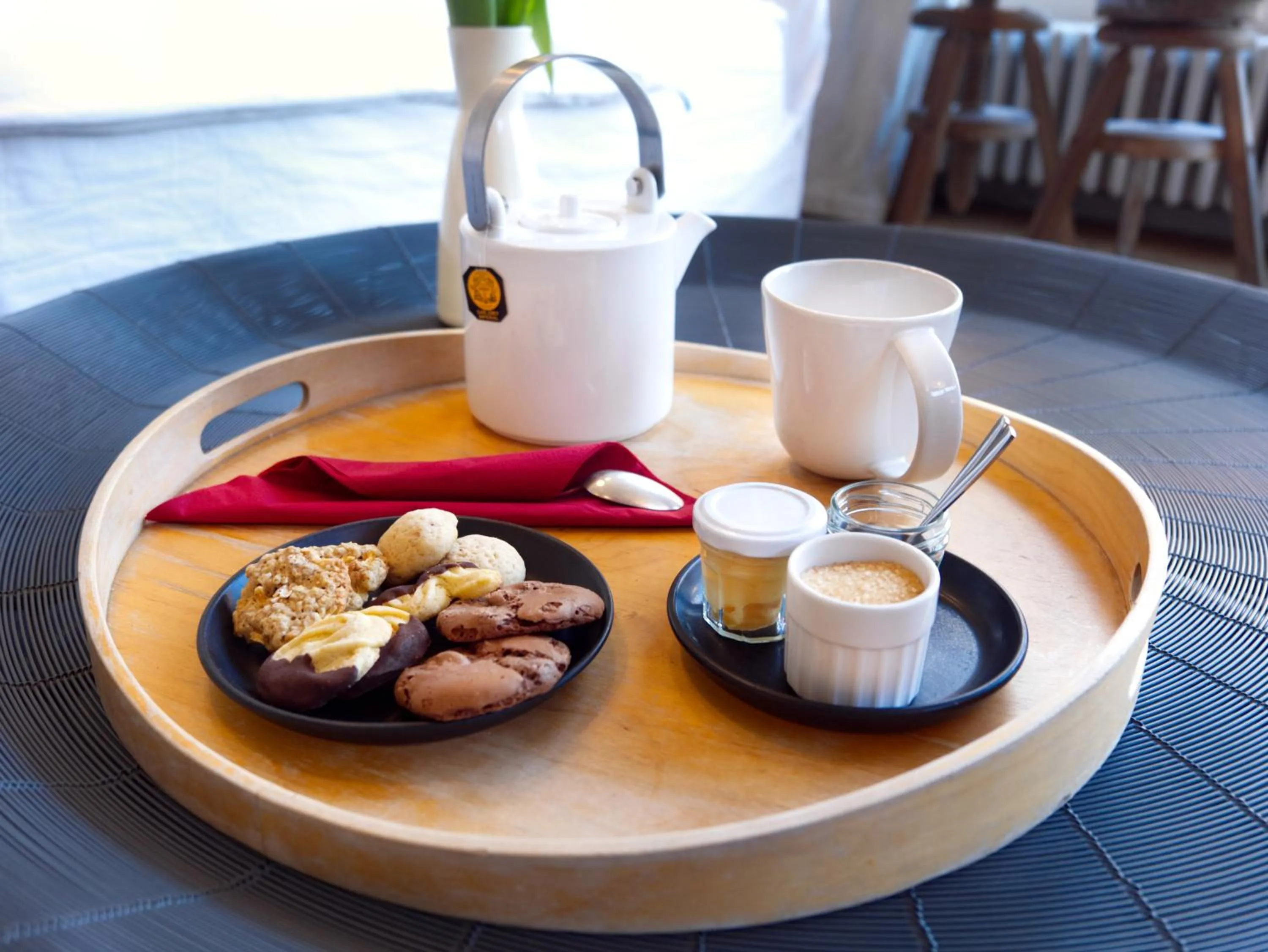 Lounge or bar in La Féline Blanche Adult Only