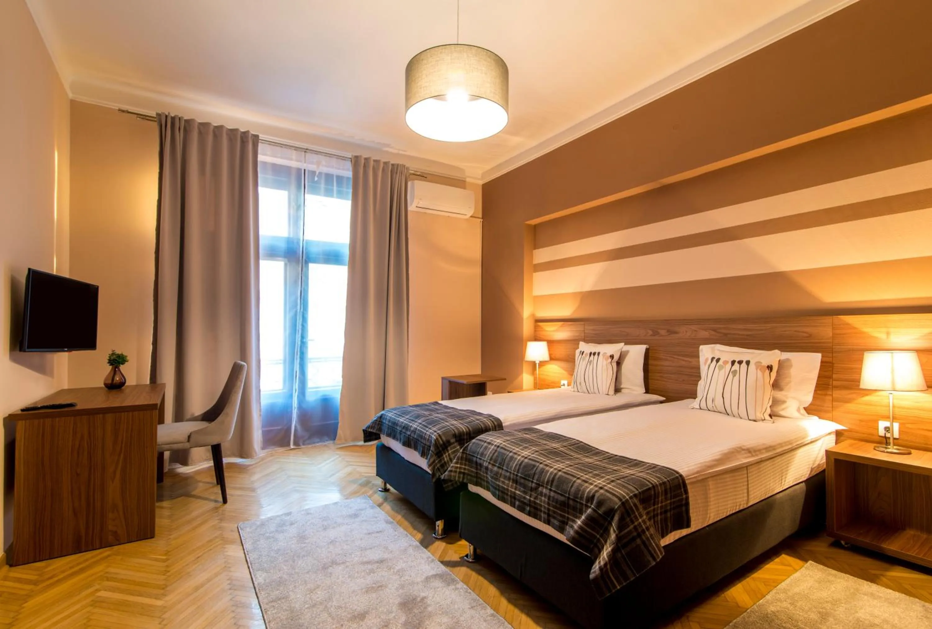 Bedroom, Bed in Apartments Top Central 3