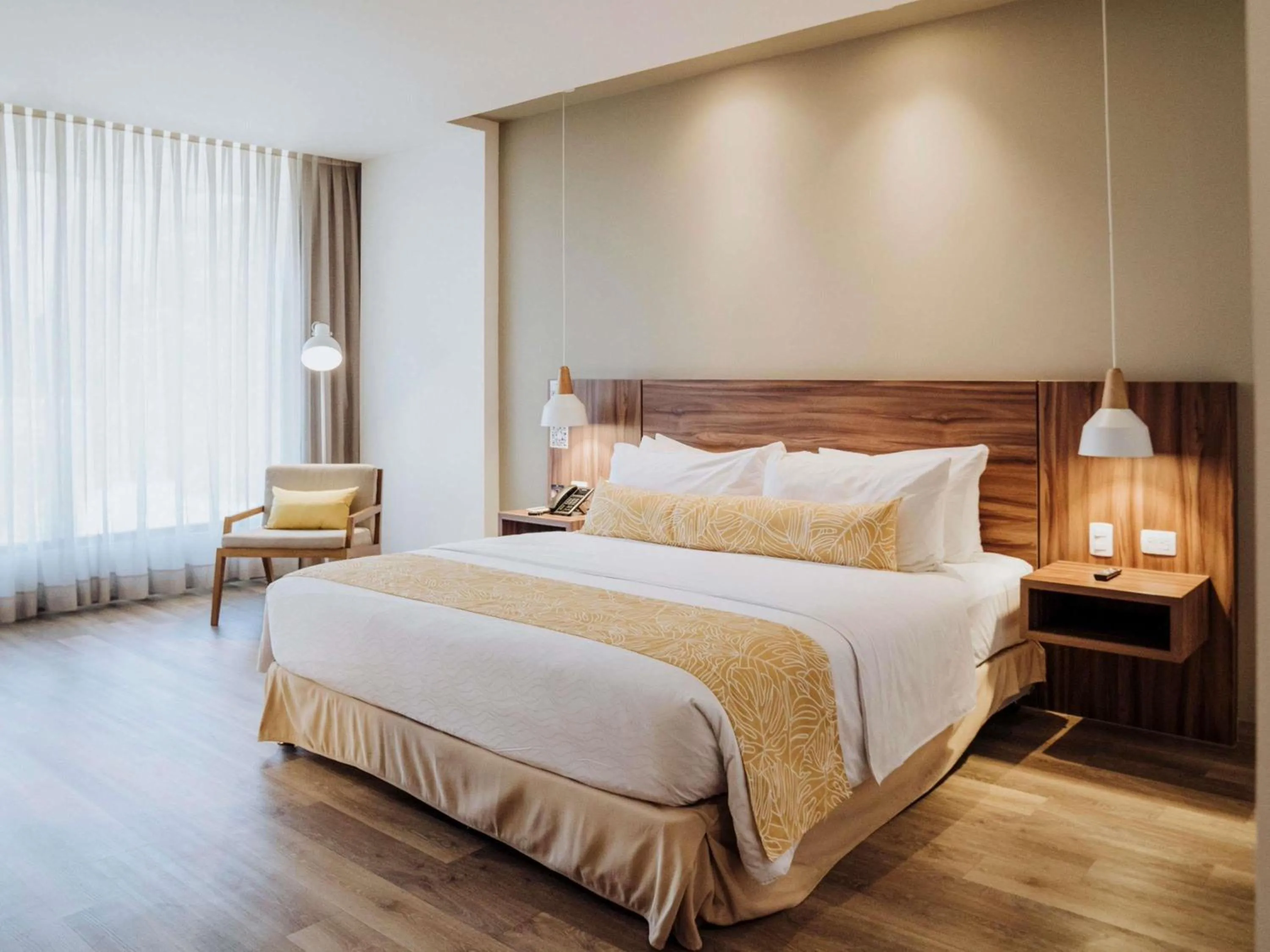 Bedroom, Bed in Novotel Medellin El Tesoro