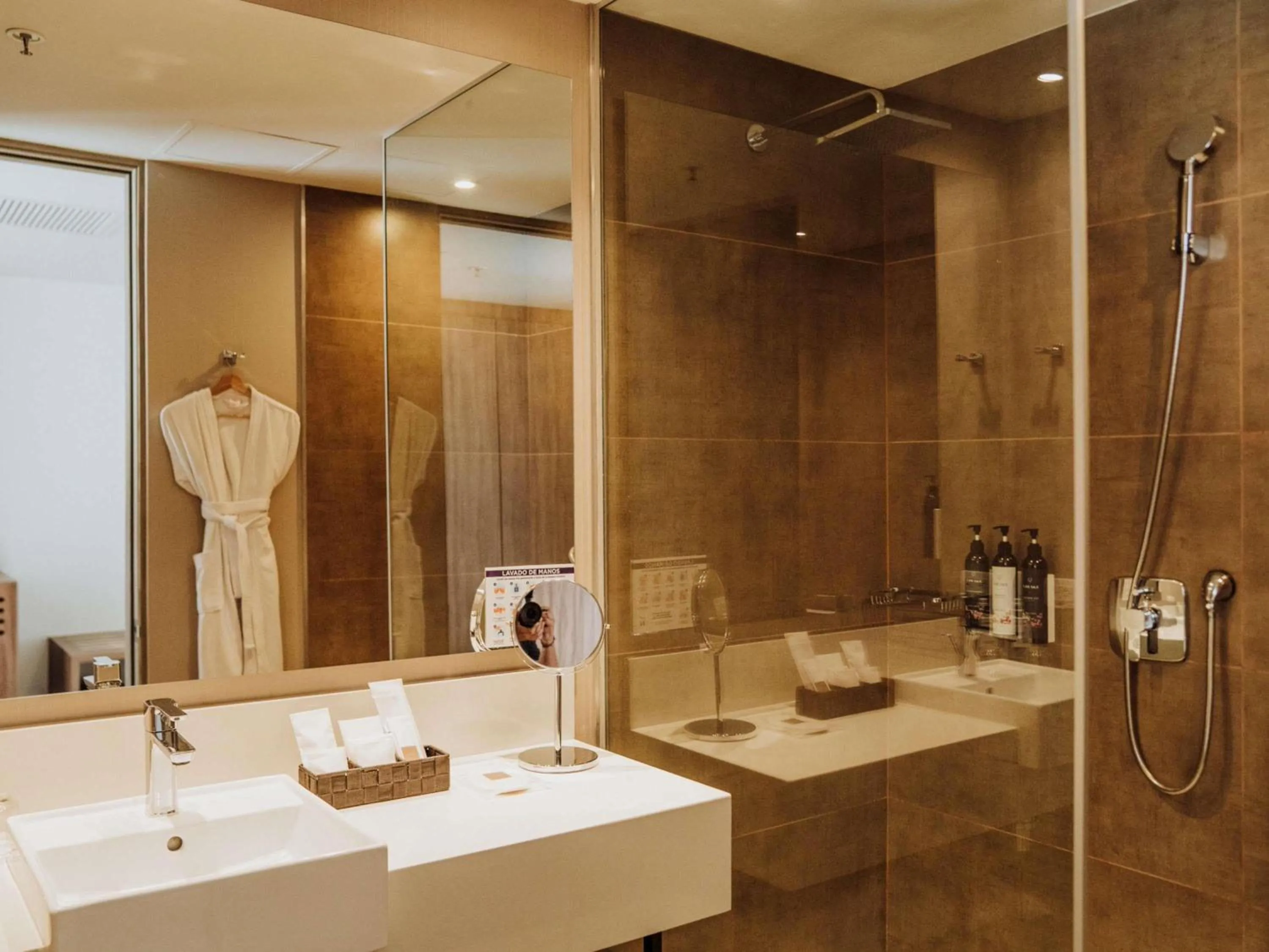 Bedroom in Novotel Medellin El Tesoro