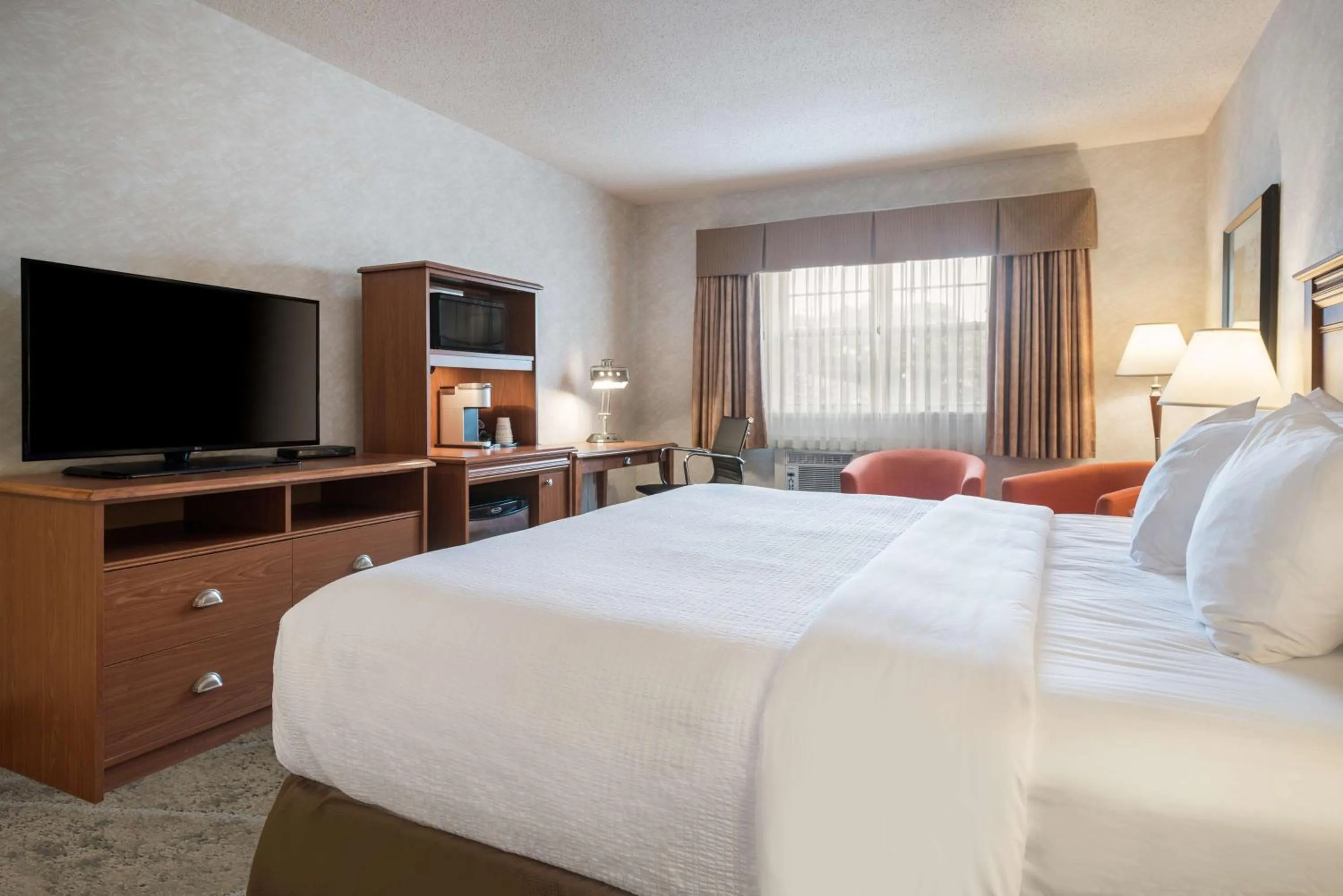 Bedroom, Bed in Best Western Glengarry