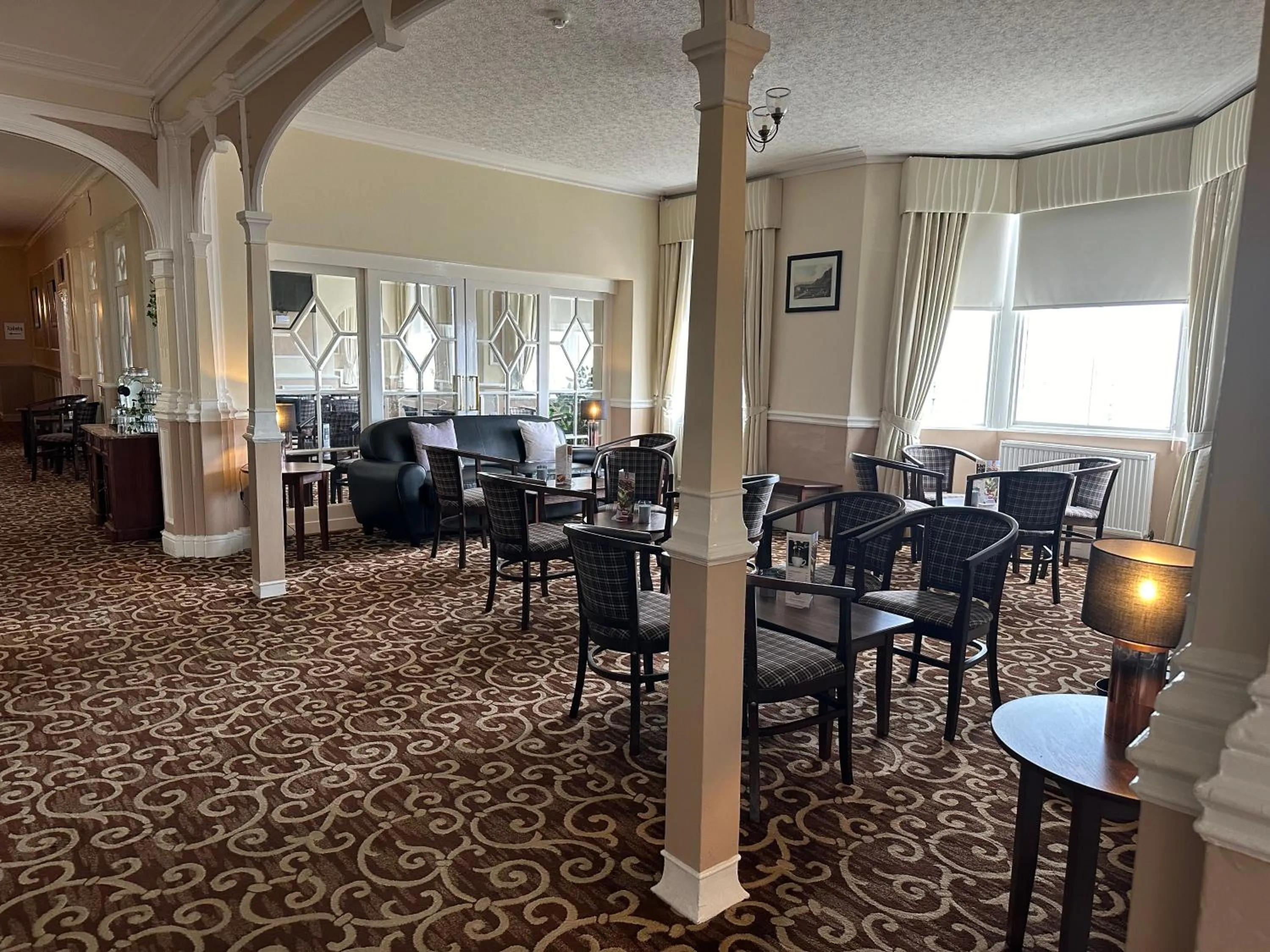 Lounge or bar in Clifton Hotel