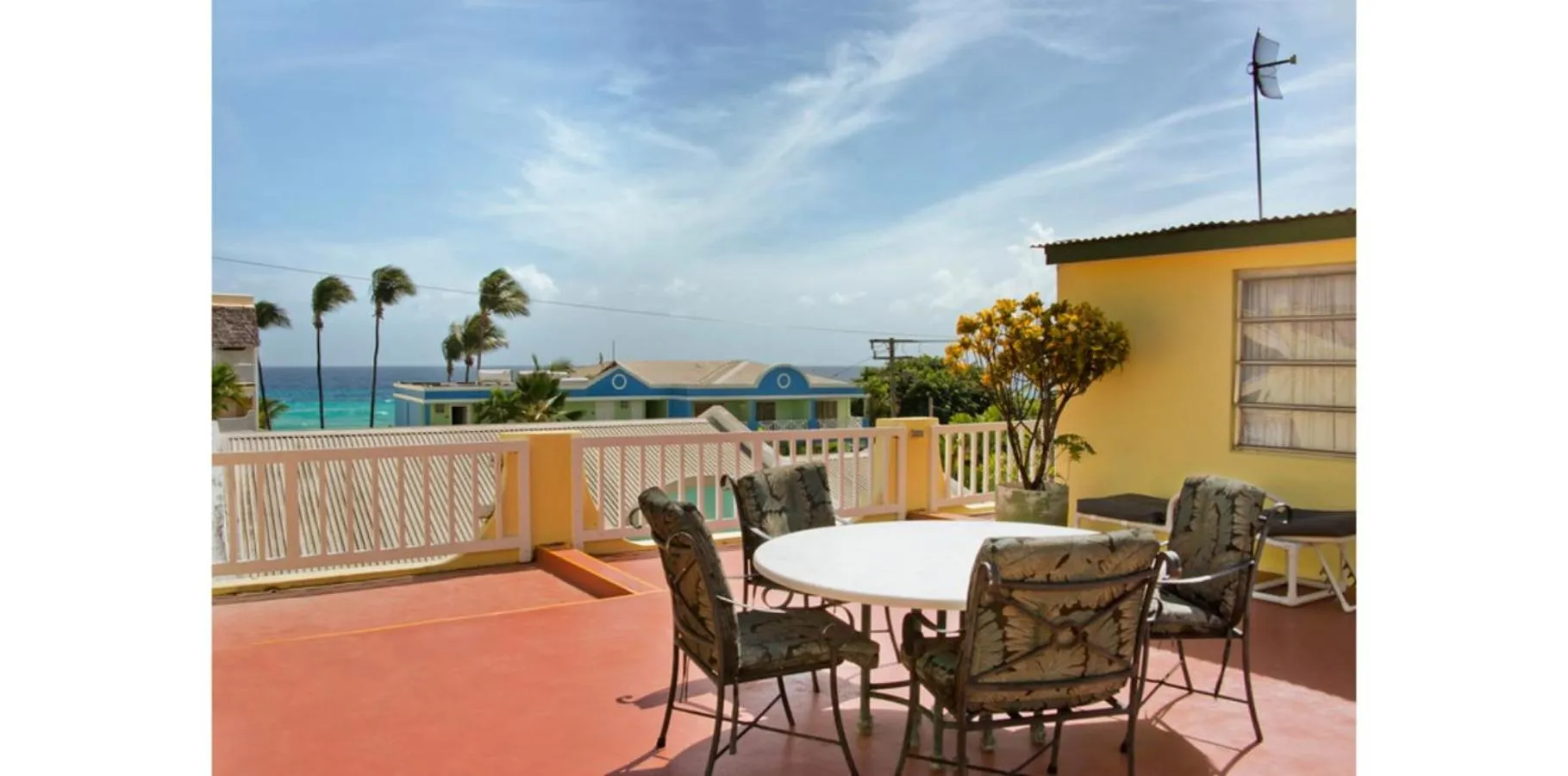 Sea view in Meridian Inn