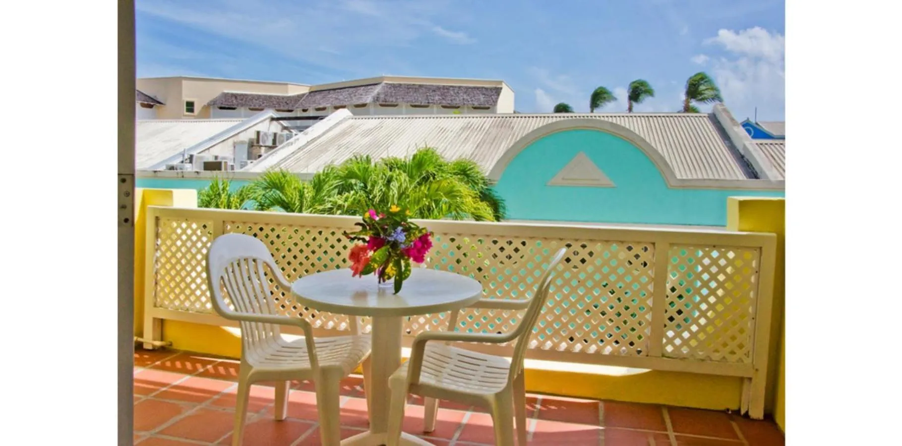 Balcony/Terrace in Meridian Inn