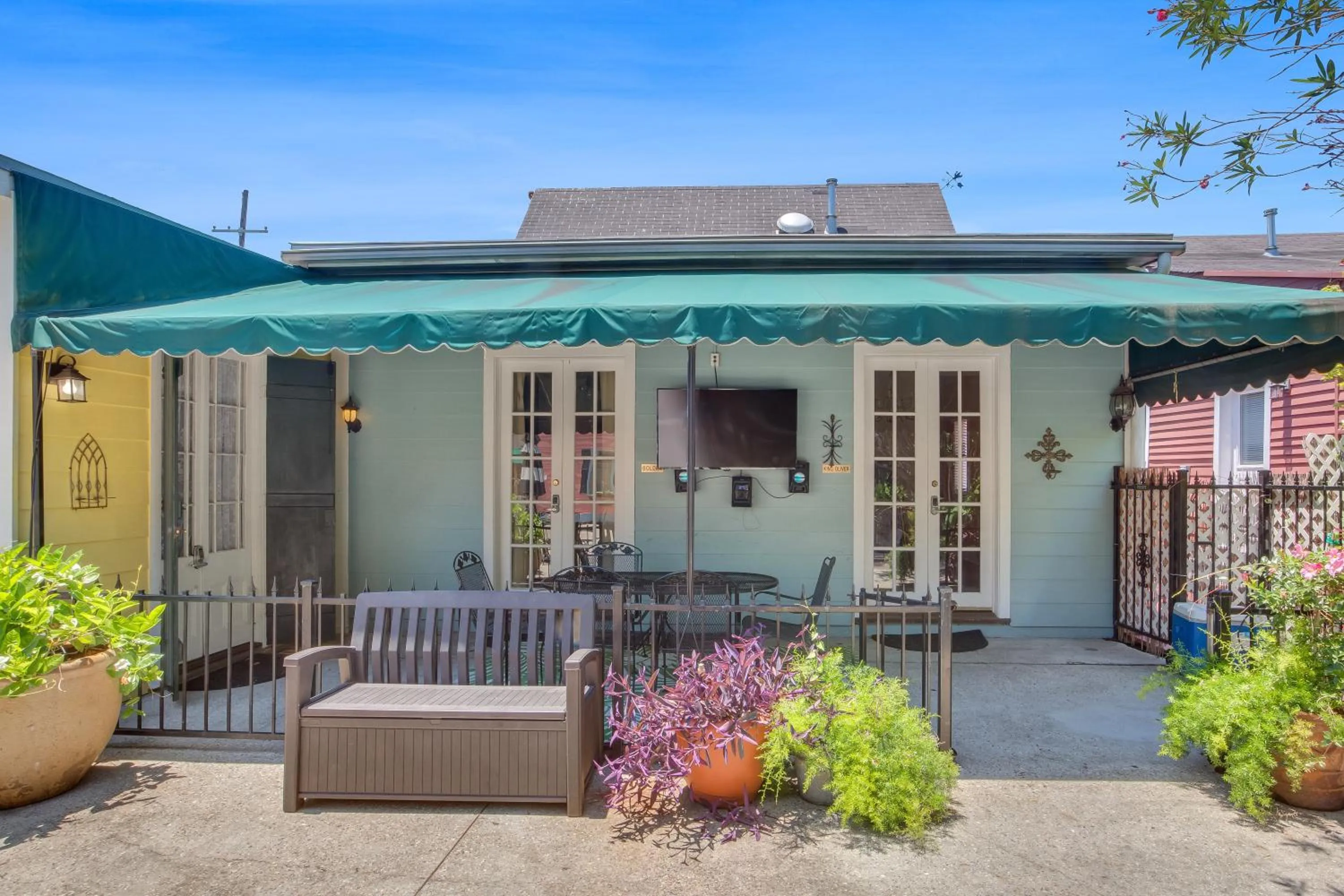 Patio in New Orleans Jazz Quarters