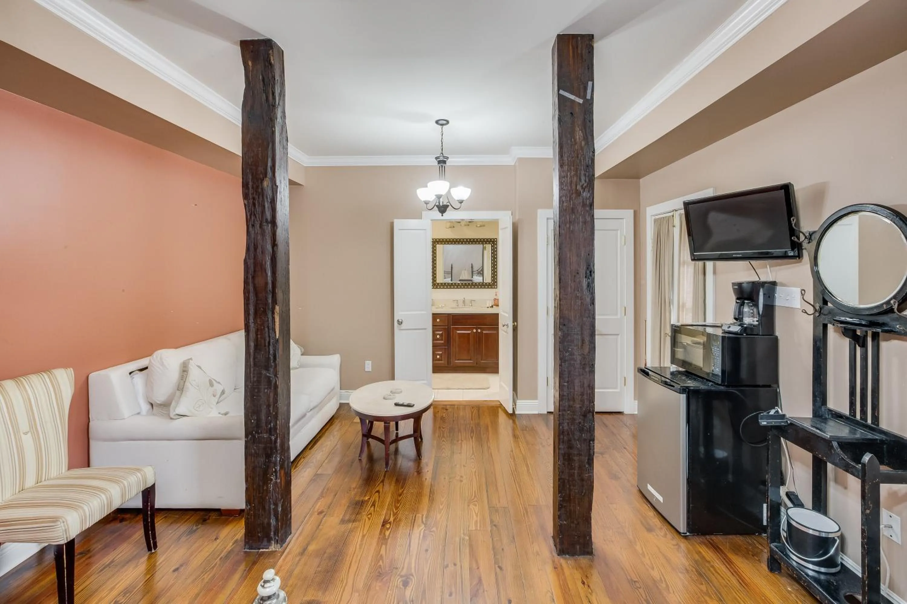 Living room in New Orleans Jazz Quarters