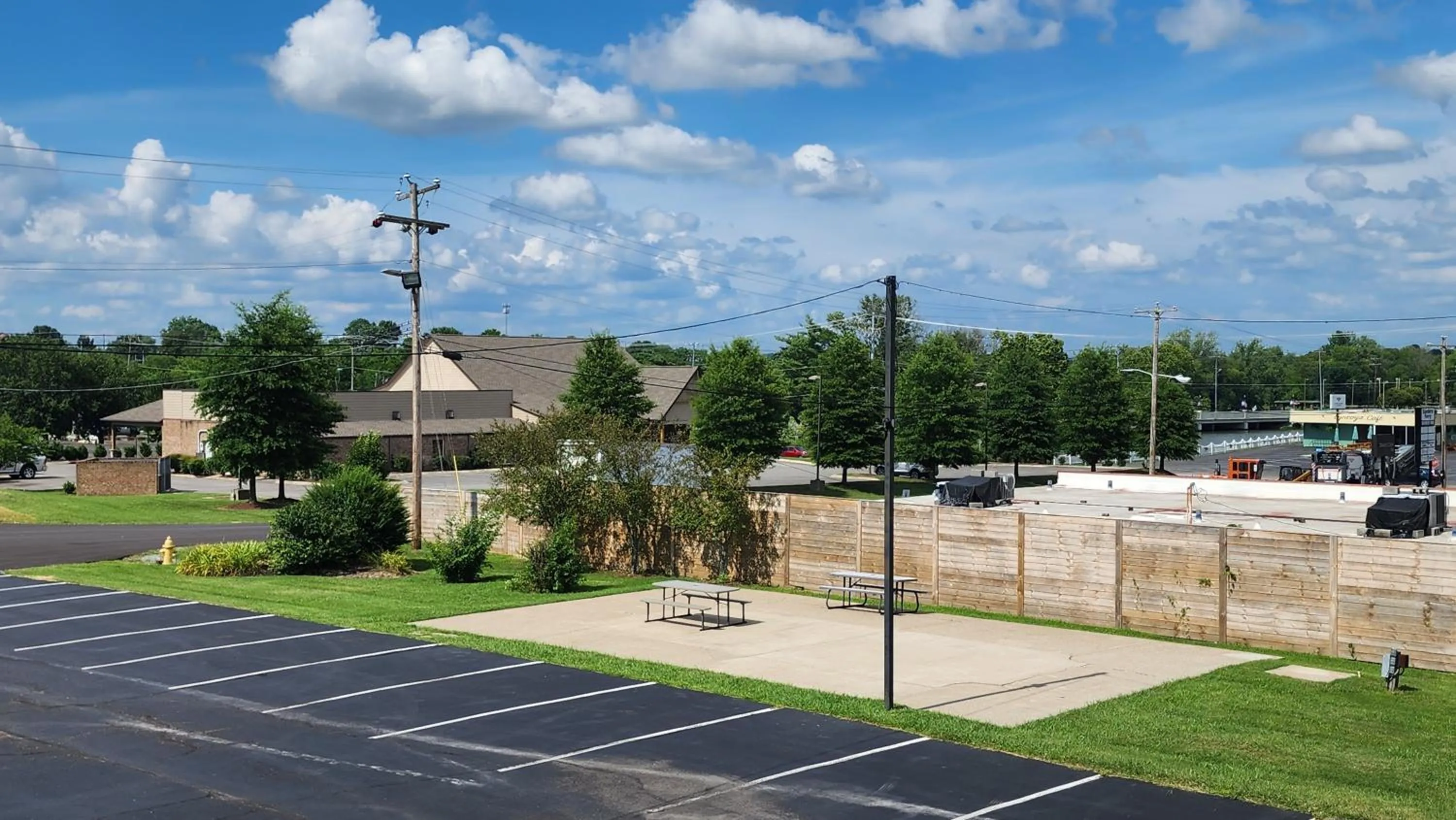 Patio in Drakes Creek Inn - formerly The Relax Inn
