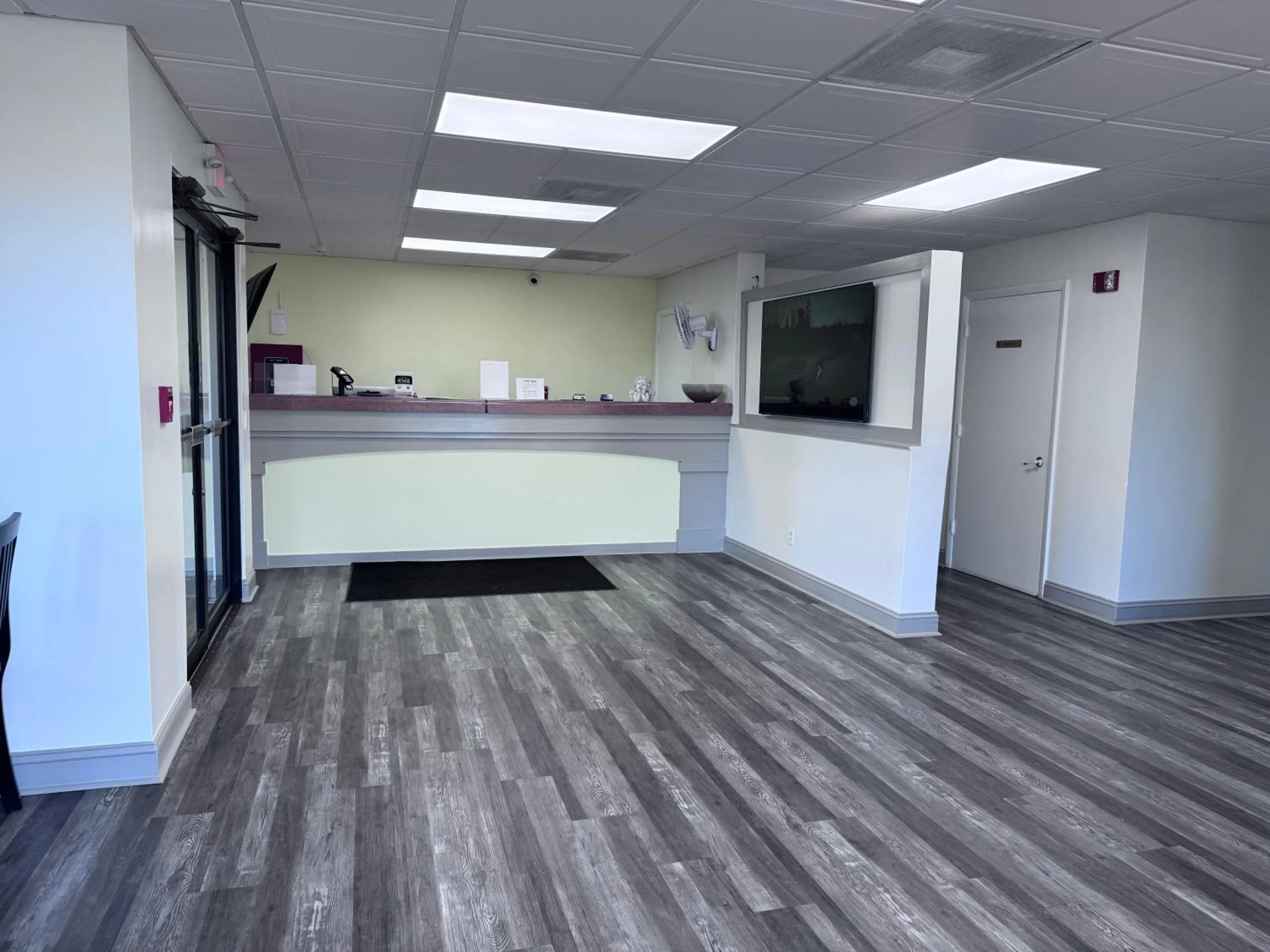 Lobby or reception in Florence Inn and Suites