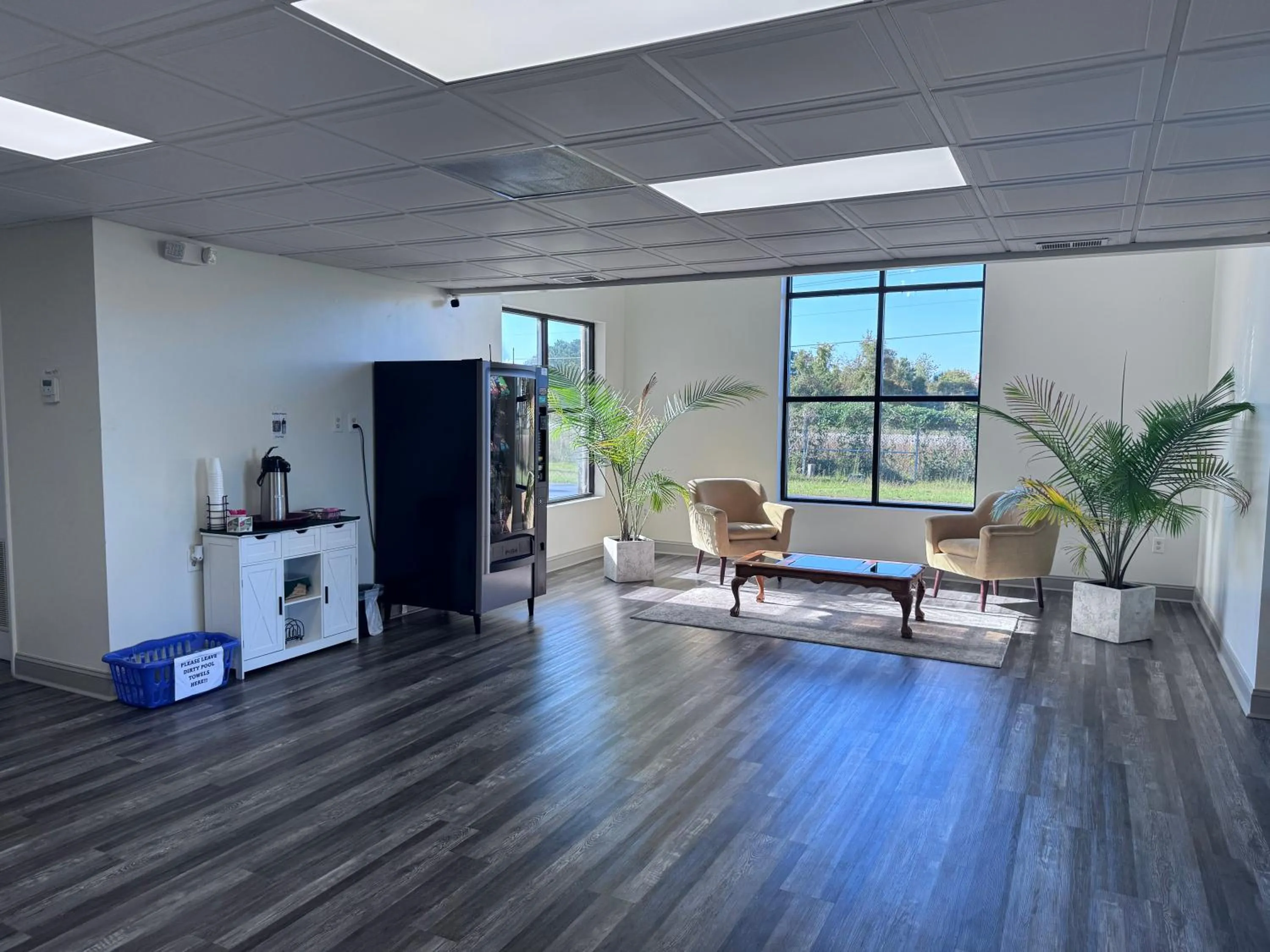 Lobby or reception in Florence Inn and Suites