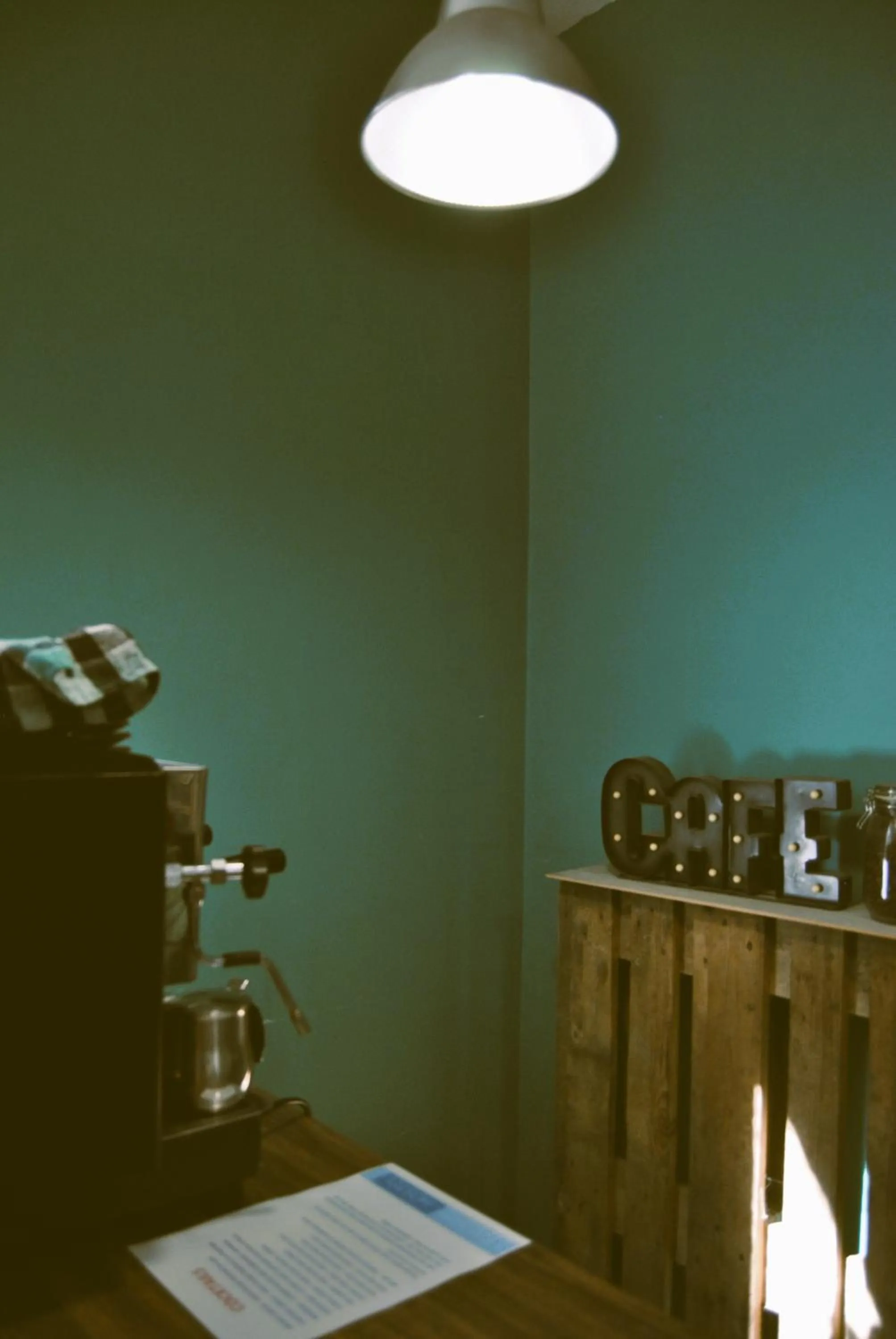 Coffee/tea facilities in Balarm - Hostel and Bar