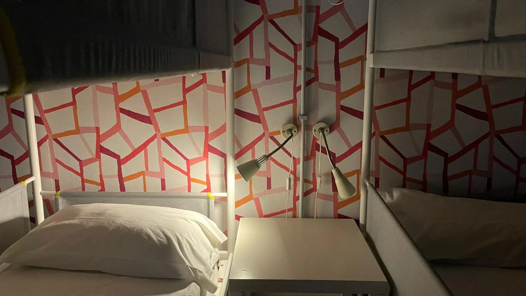 Bed in Balarm - Hostel and Bar