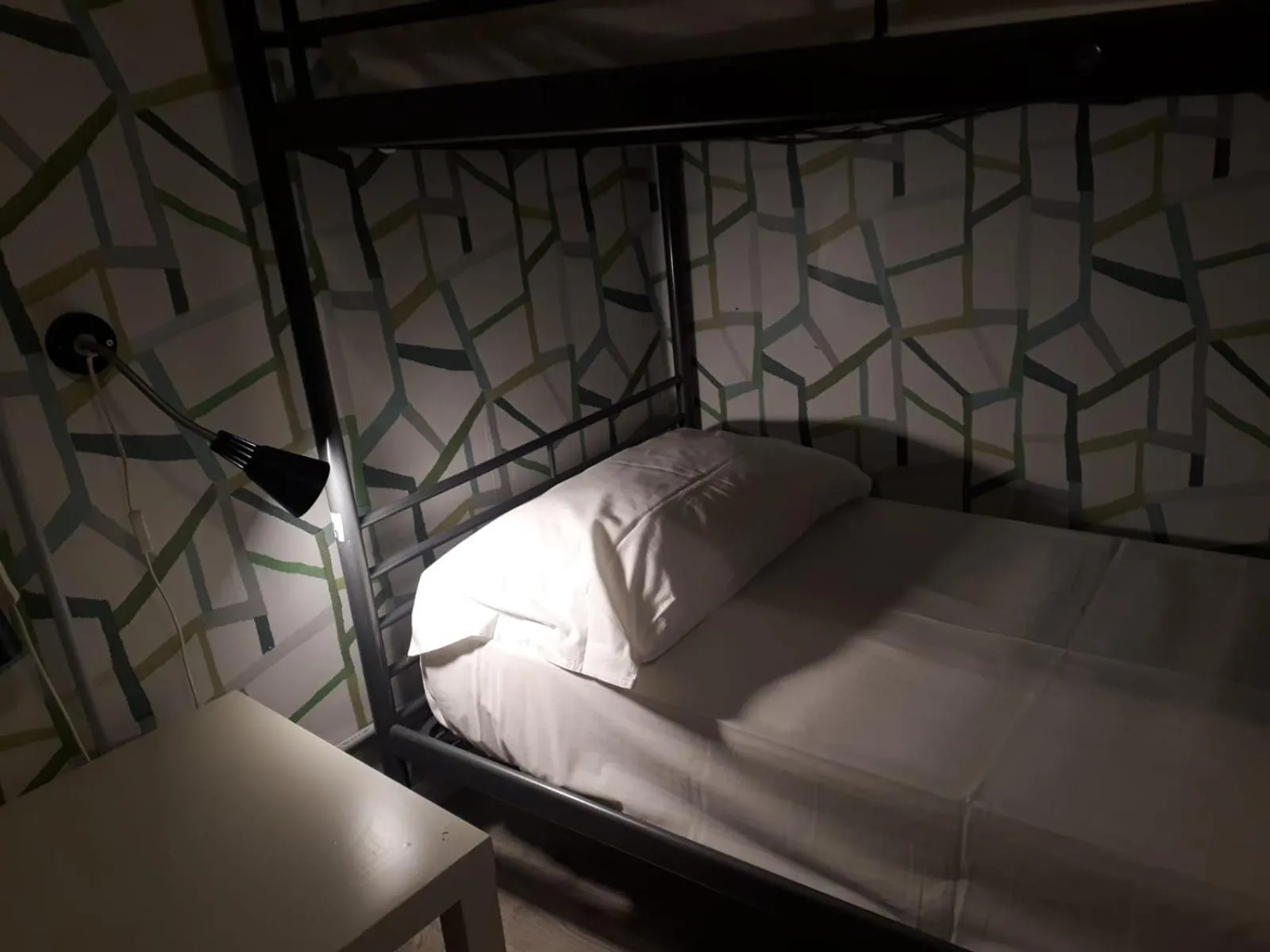 Bed in Balarm - Hostel and Bar