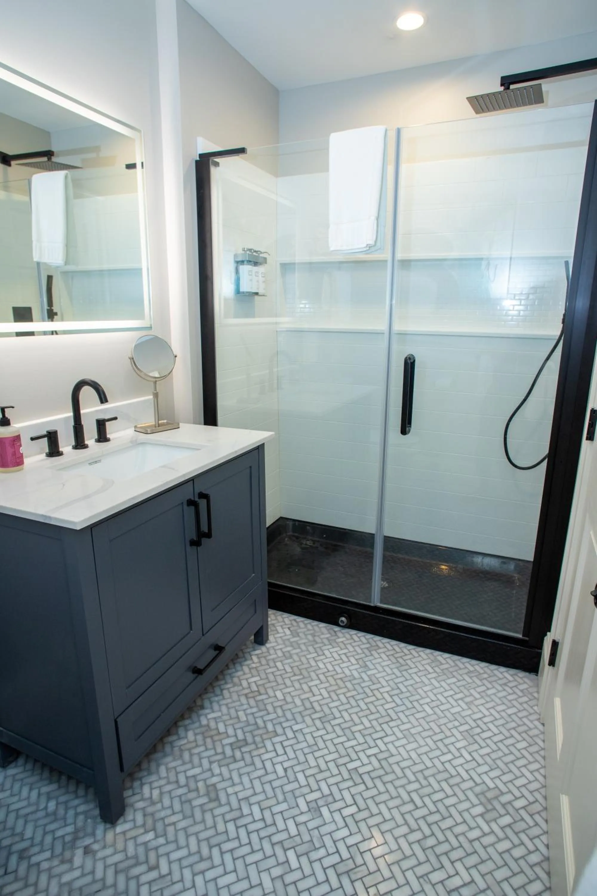 Bathroom in Gunstock Inn & Suites